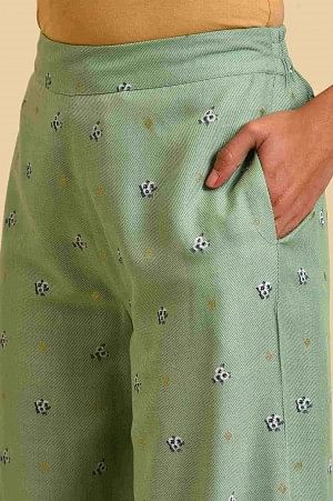 Light Green Floral Printed Plus Size Parallel Pants