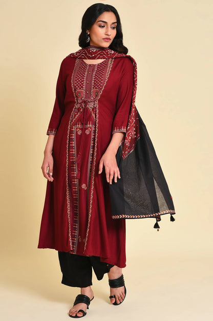 Red And Black Printed Dupatta