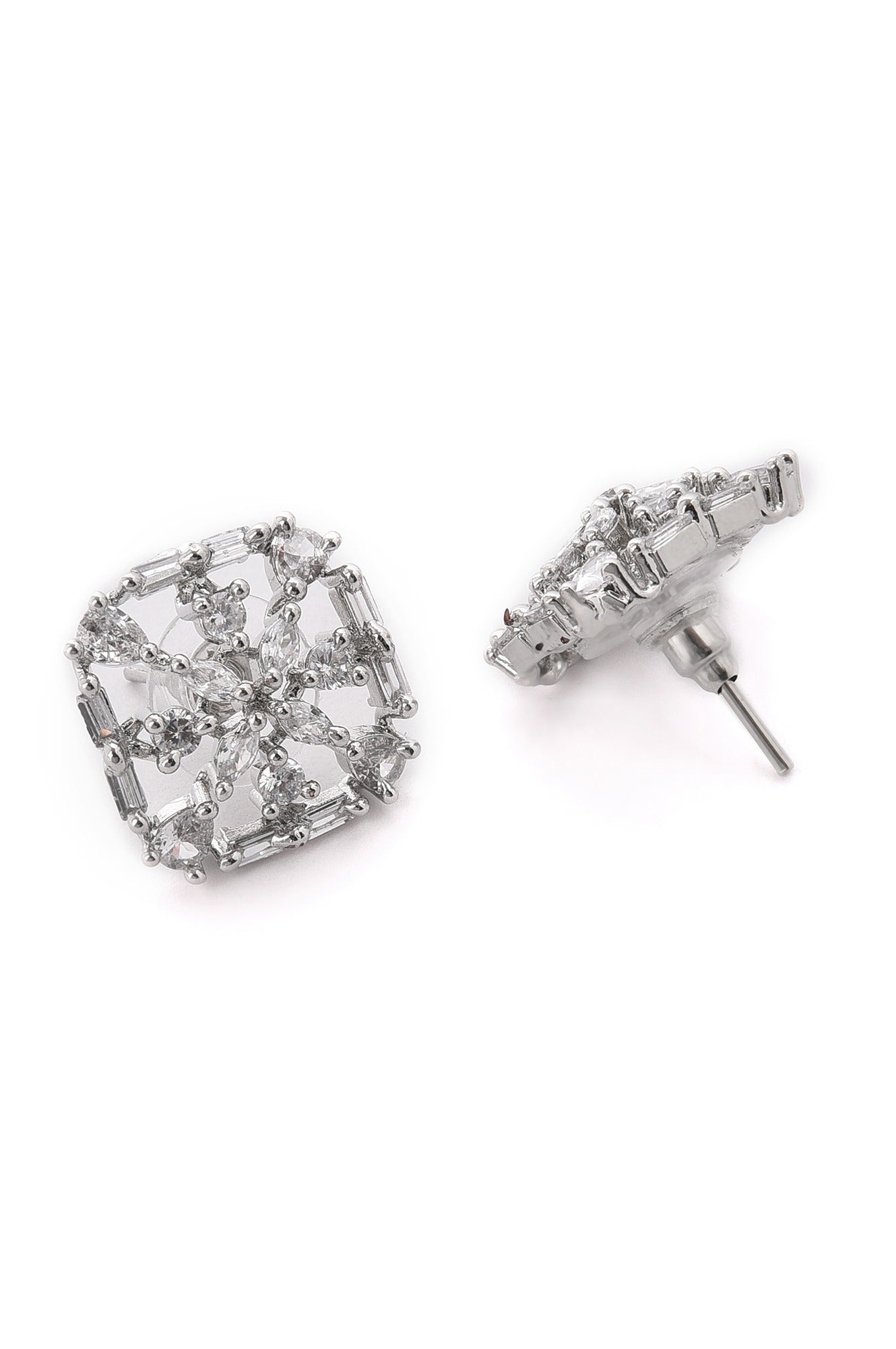 White Crystal Zircons Stud Earrngs