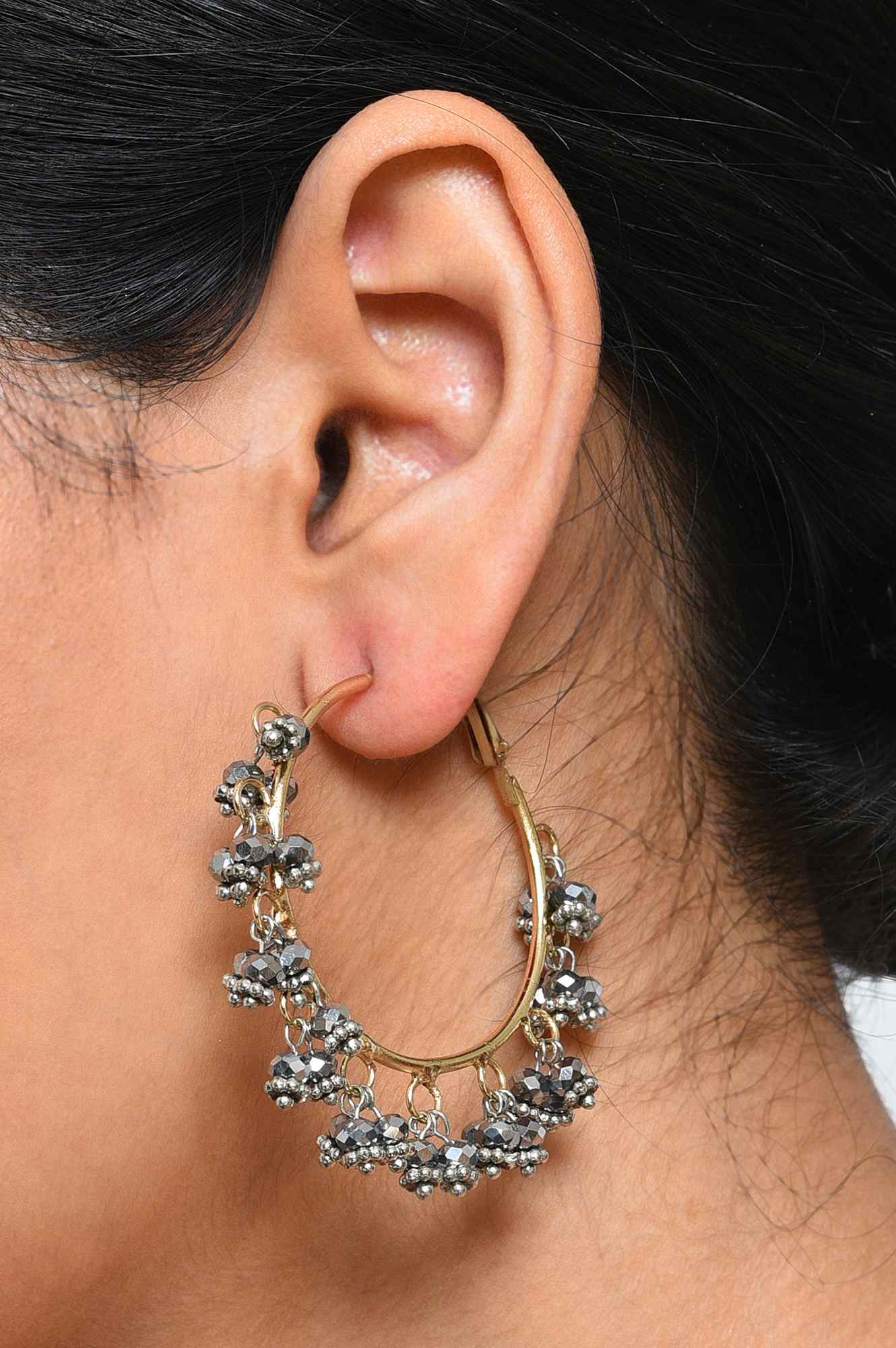 Grey Handcrafted Hopp Earrings