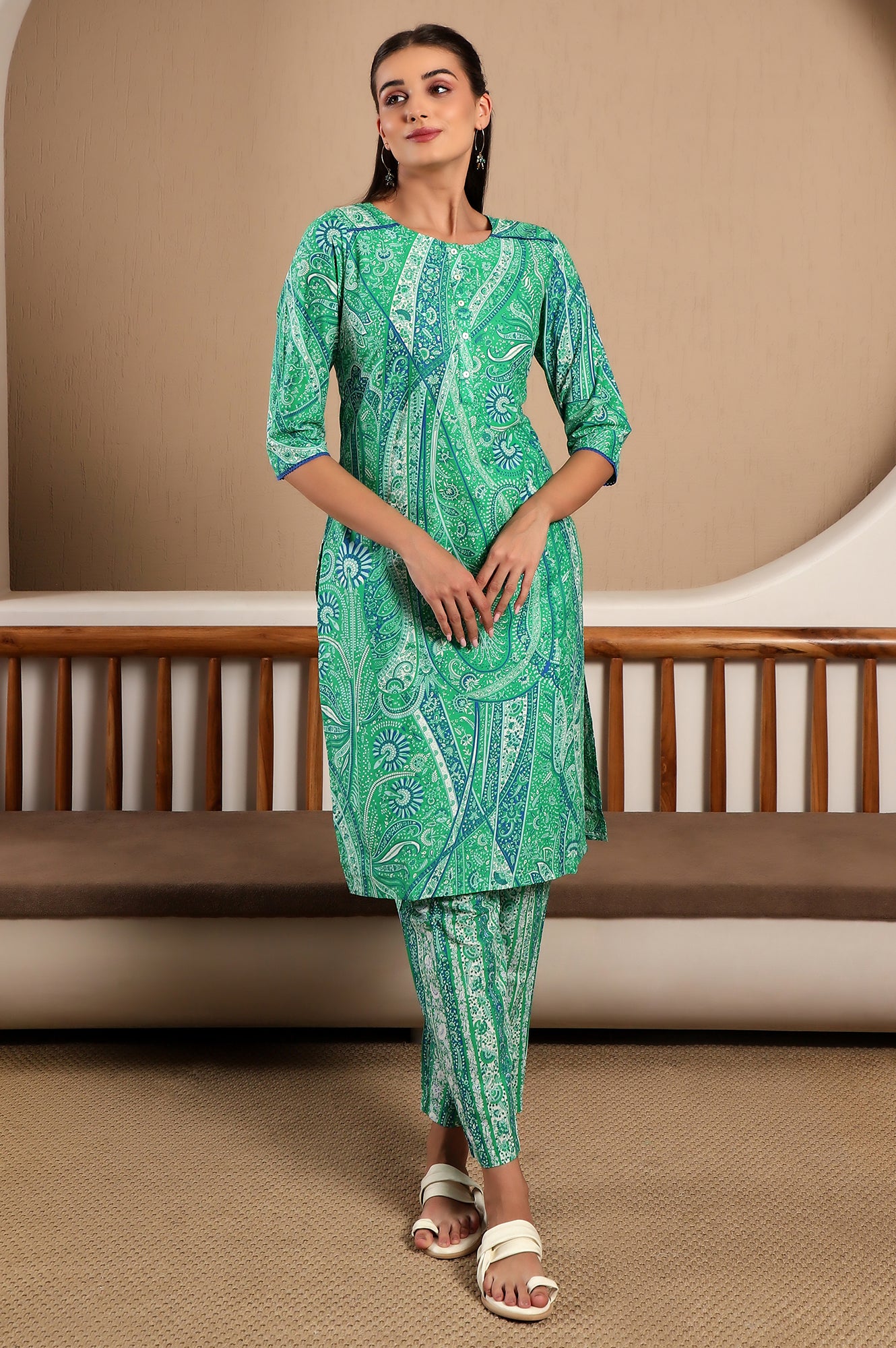 Green Paisley Print Play Pure Cotton Straight Kurta and Straight Pants Co-ord Set