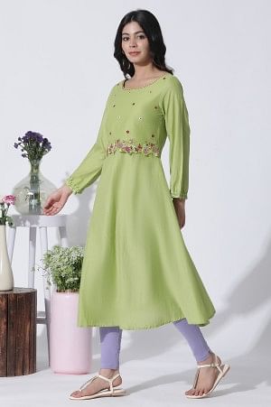 Green Embroidered A-Line Cotton Kurta And Tights Set