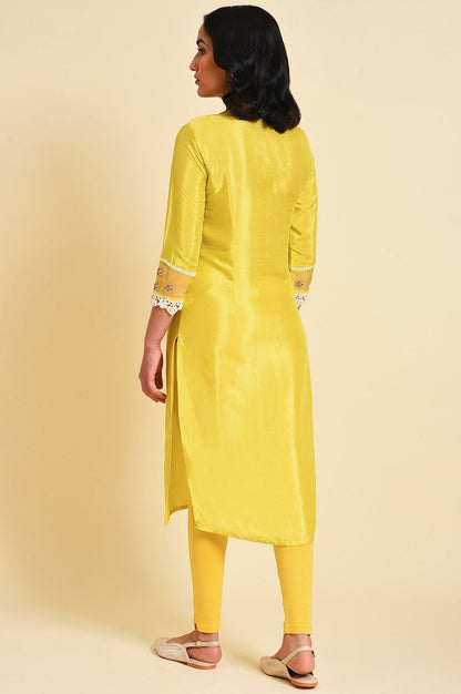 Yellow Embroidered Plus Size kurta Set - wforwoman