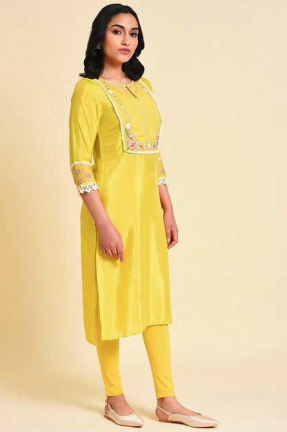 Yellow Embroidered Plus Size kurta Set - wforwoman