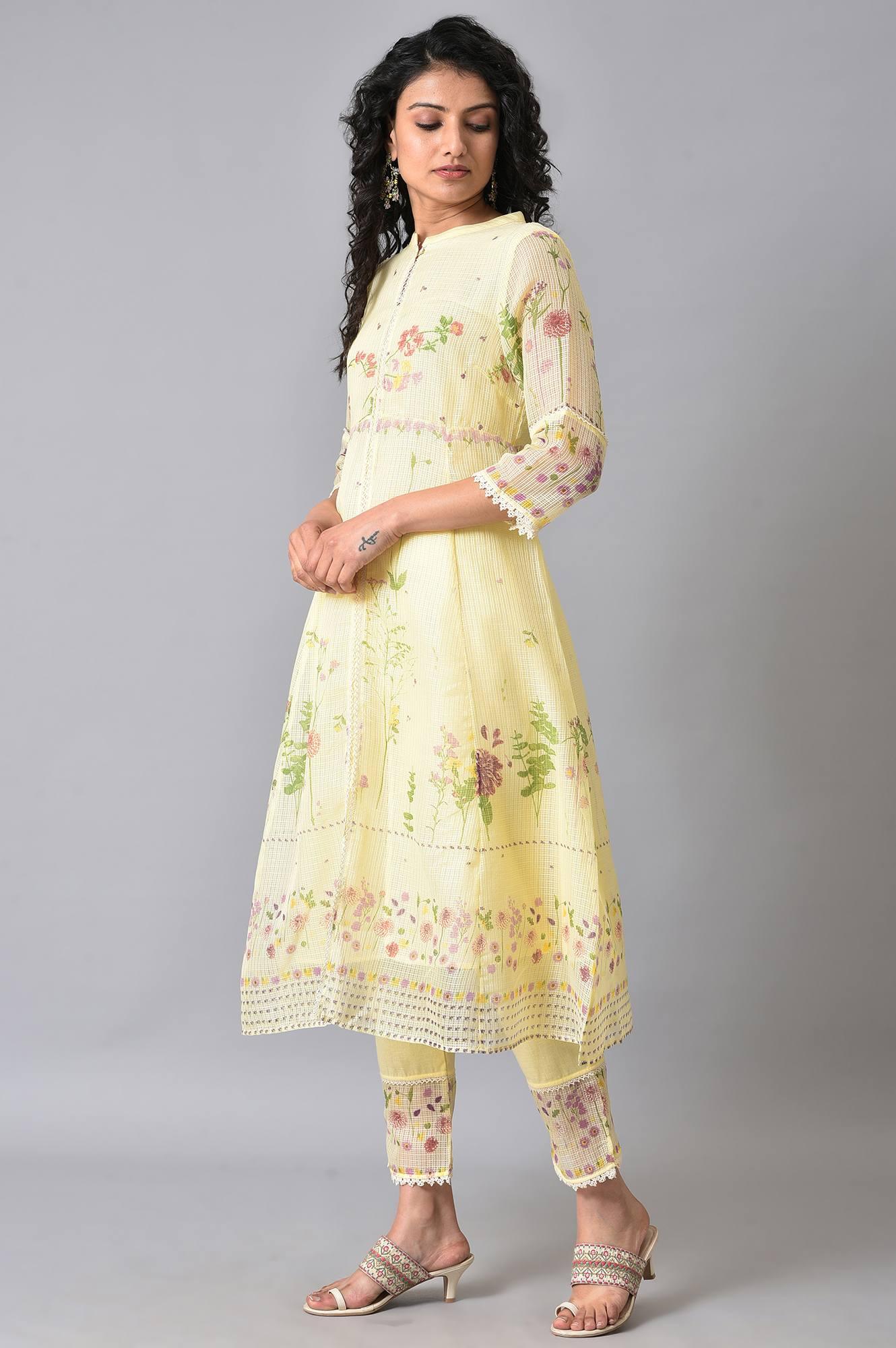 Yellow Floral Printed Plus Size kurta Set - wforwoman