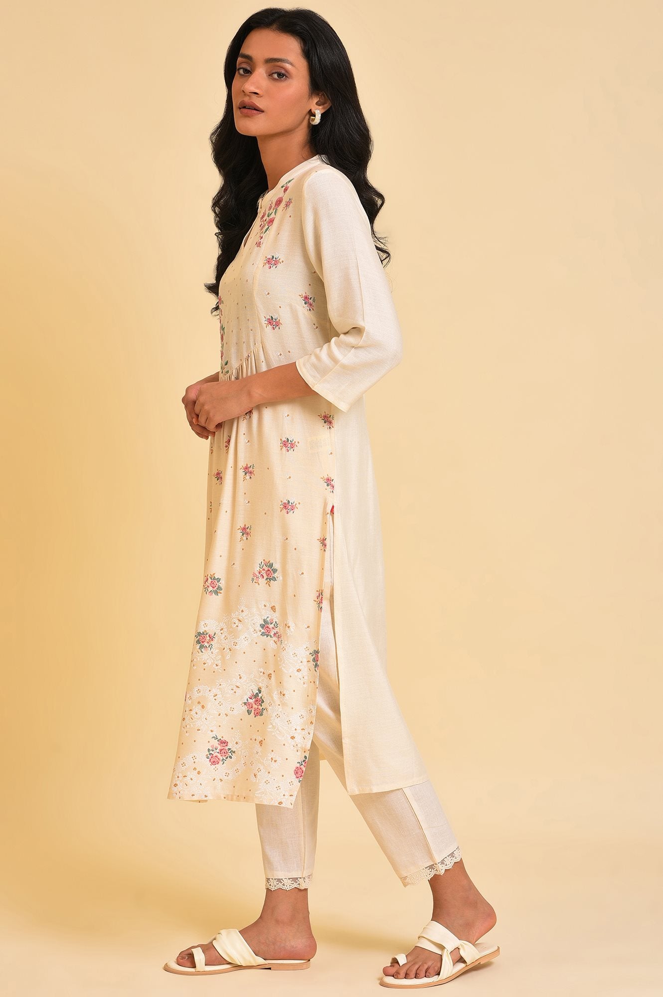 Ecru Embroidered kurta &amp; Pants Set