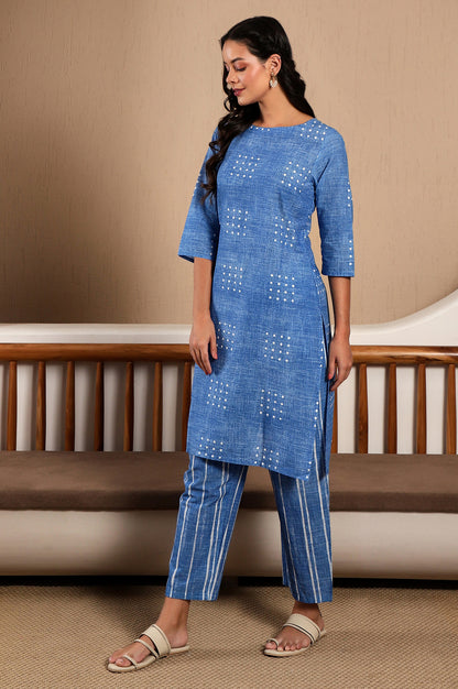 Blue Polka Dot Printed Pure Cotton Straight Kurta and Pants Co-ord Set