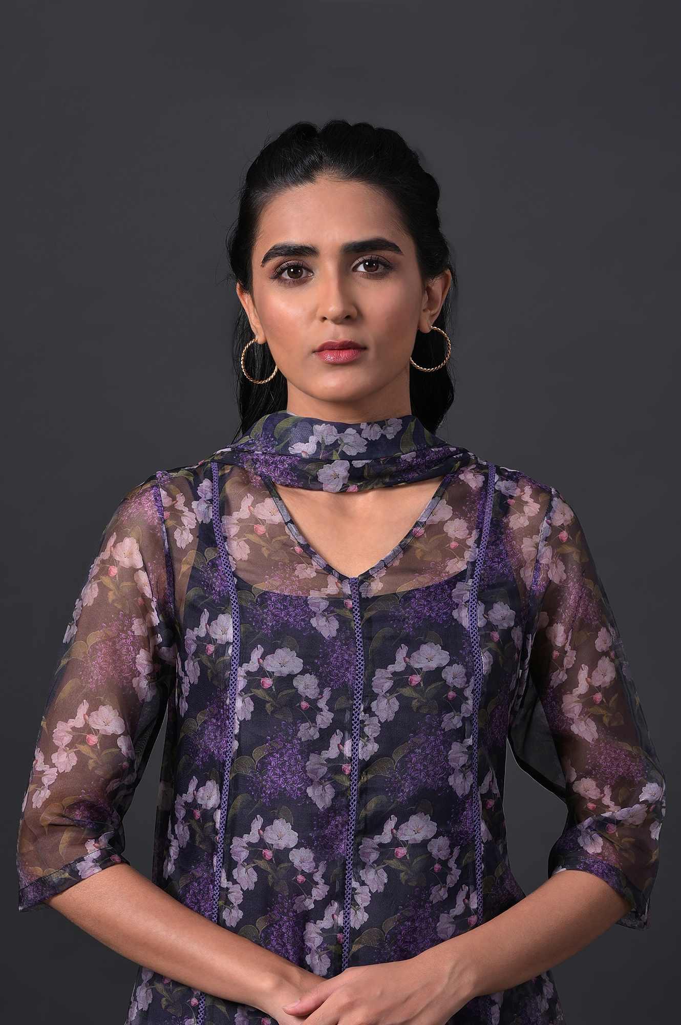 Purple Floral Printed kurta With Solid Slip, Slim Pants And Dupatta - wforwoman