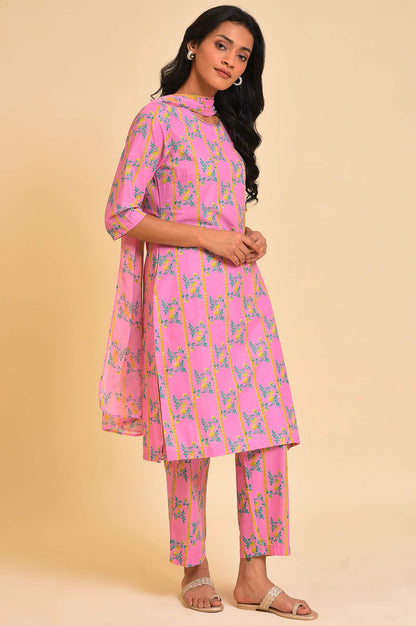 Pink Floral Printed kurta, Pants &amp; Dupatta Set