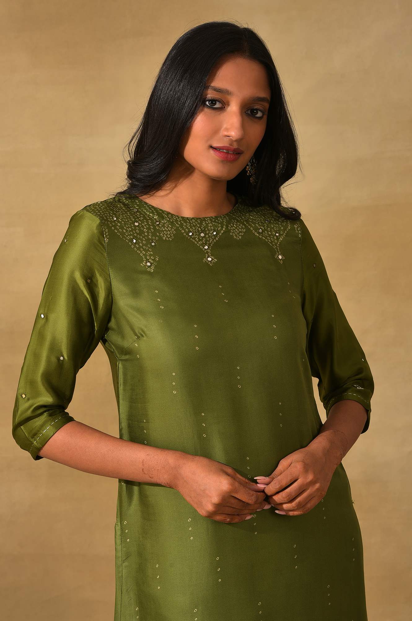 Olive Green Printed Straight kurta In Lustrous Satin