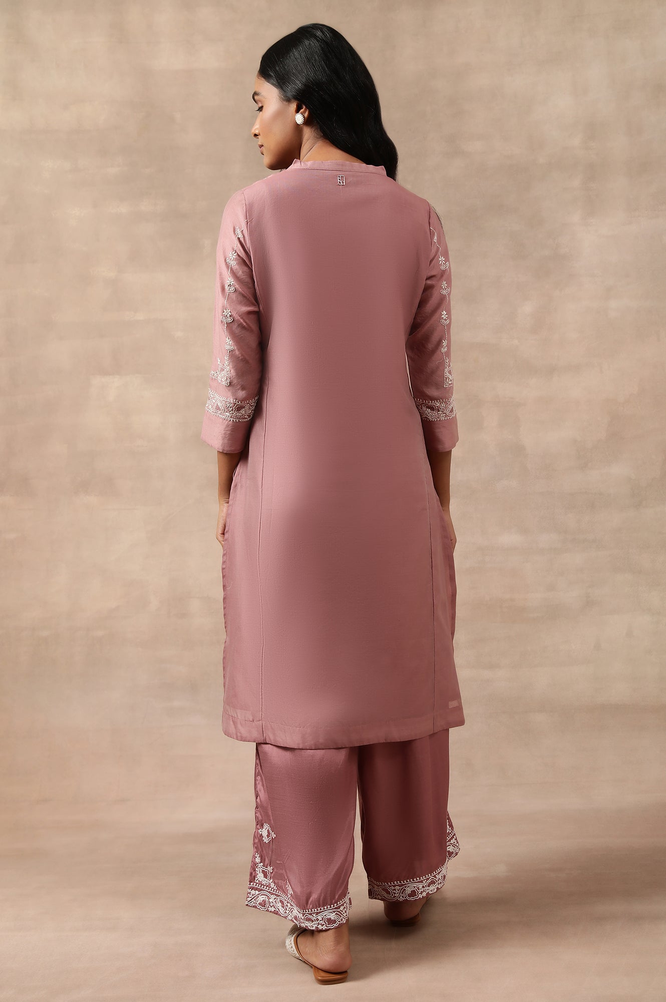 Elegant Cotton Silk Chikankari kurta