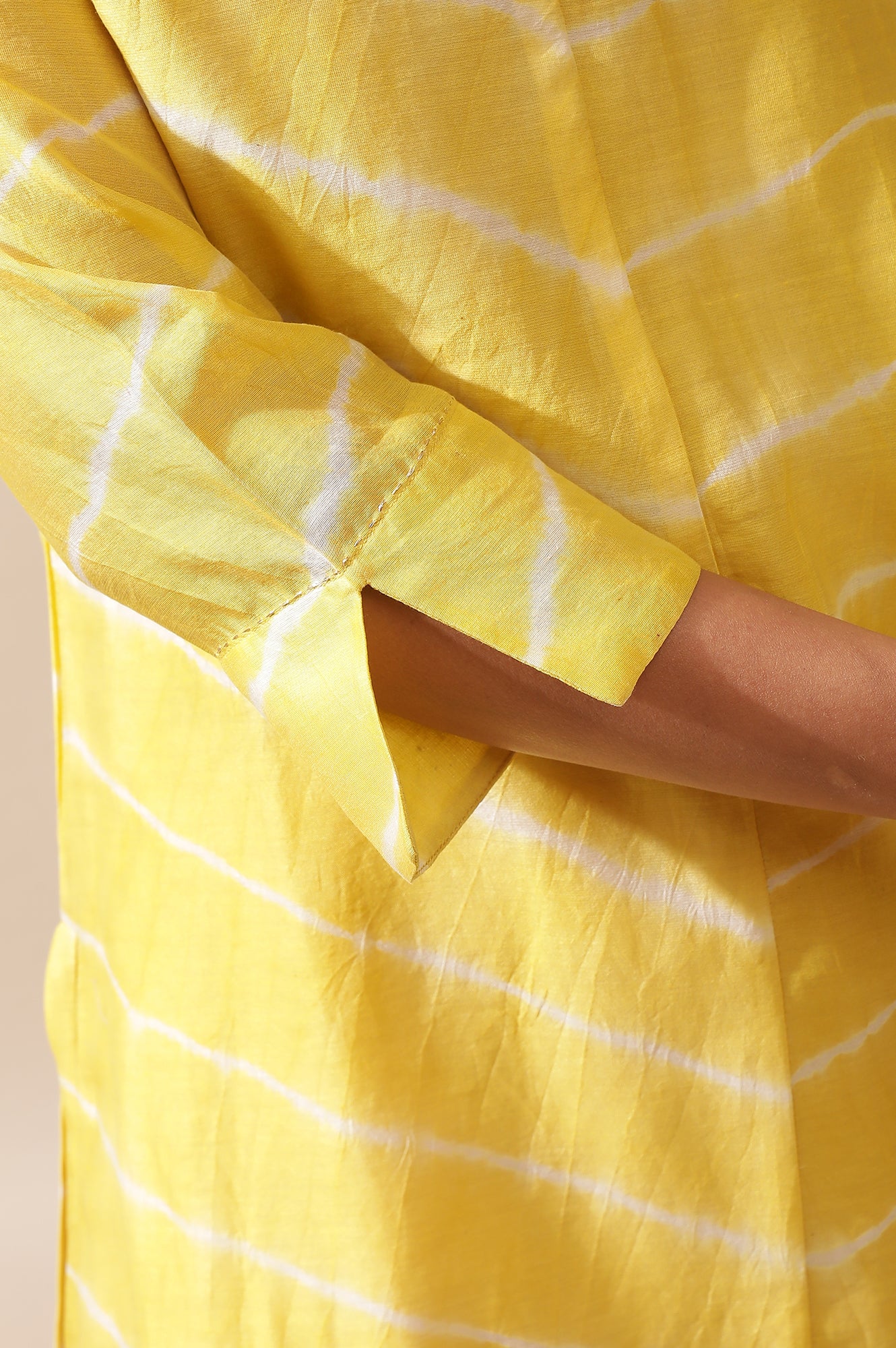Yellow Cotton Silk Lehariya Kurta With Mukaish Embroidery
