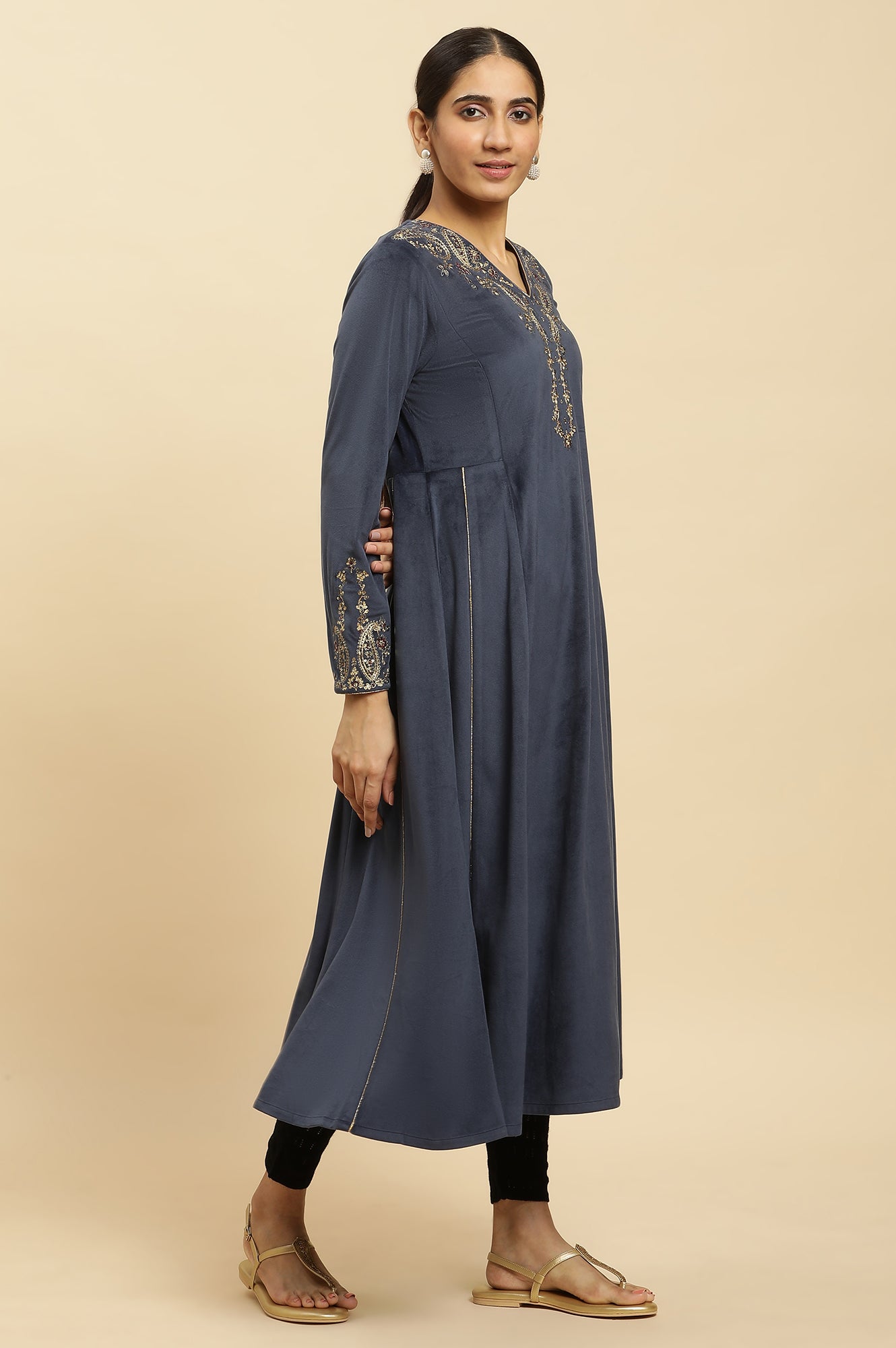 Blue Embroidered Flared Velvet Kurta