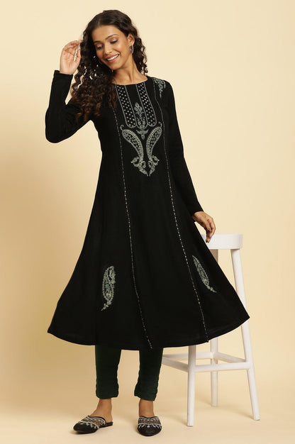 Black Paisley Embroidered Winter Flared Kurta And Tights Set - wforwoman