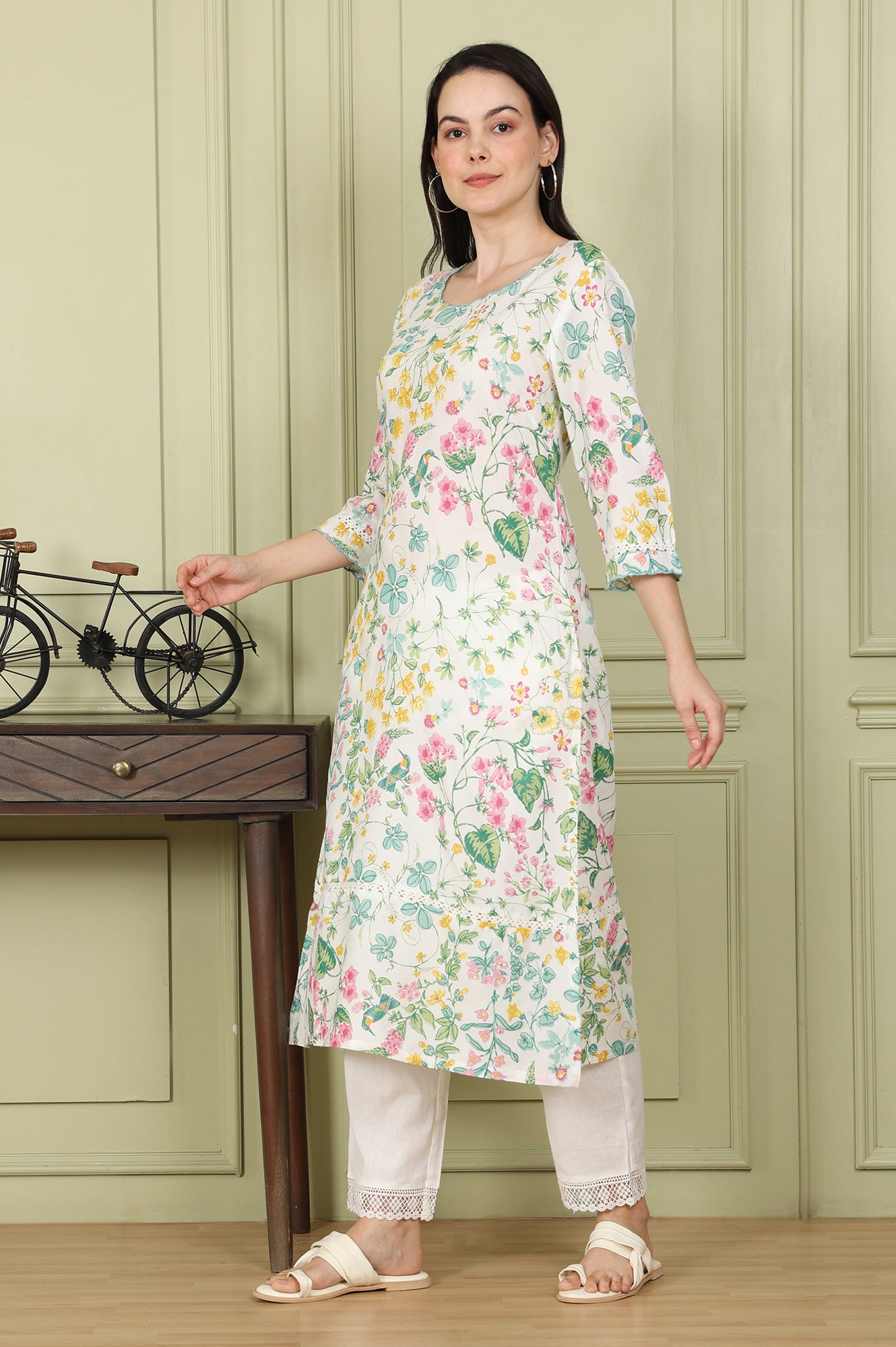 White Floral And Bird Printed Straight Kurta With Scalloped Neckline - wforwoman