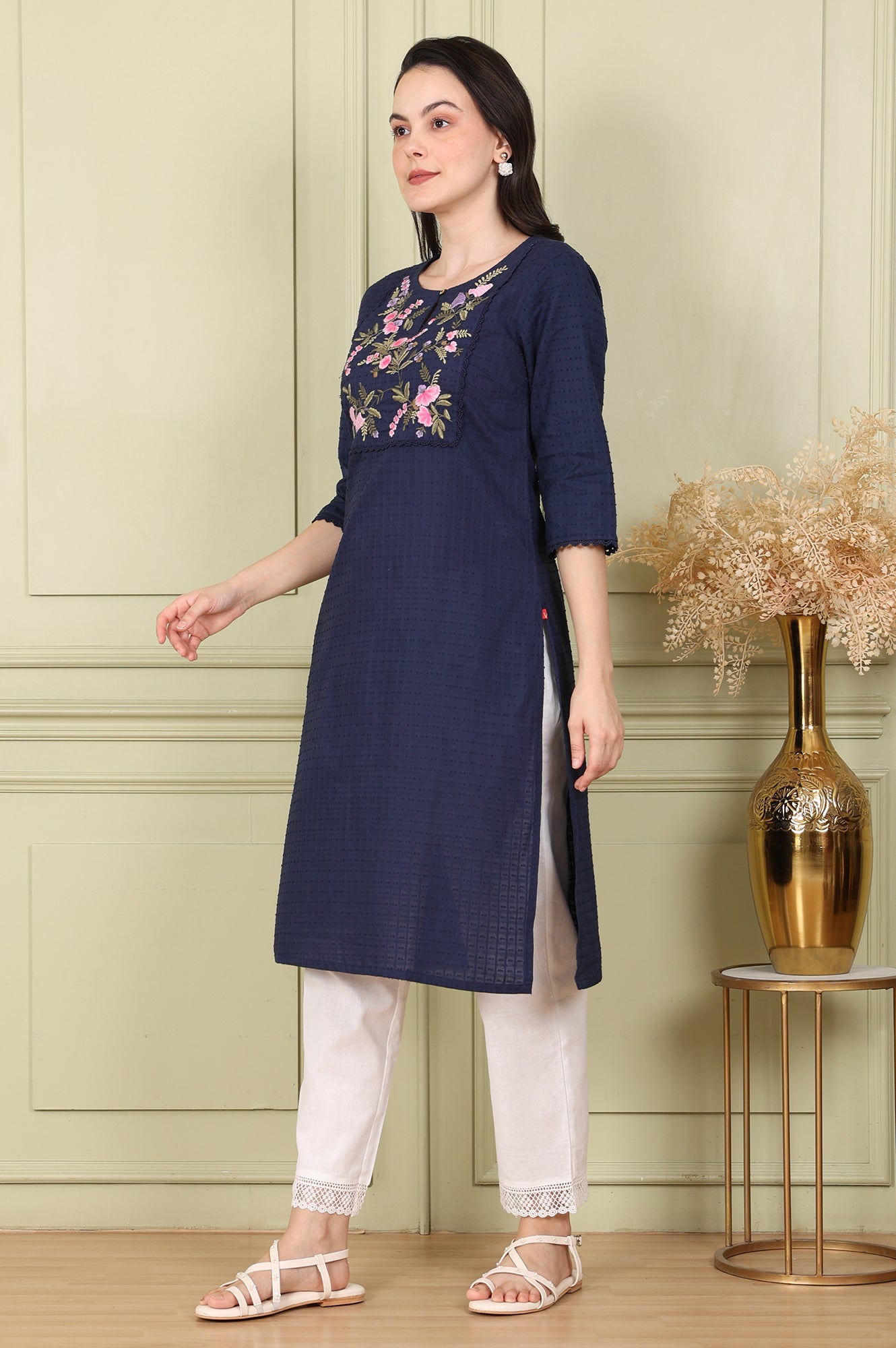 Navy Blue Textured Straight Kurta With Thread Embroidered Yoke