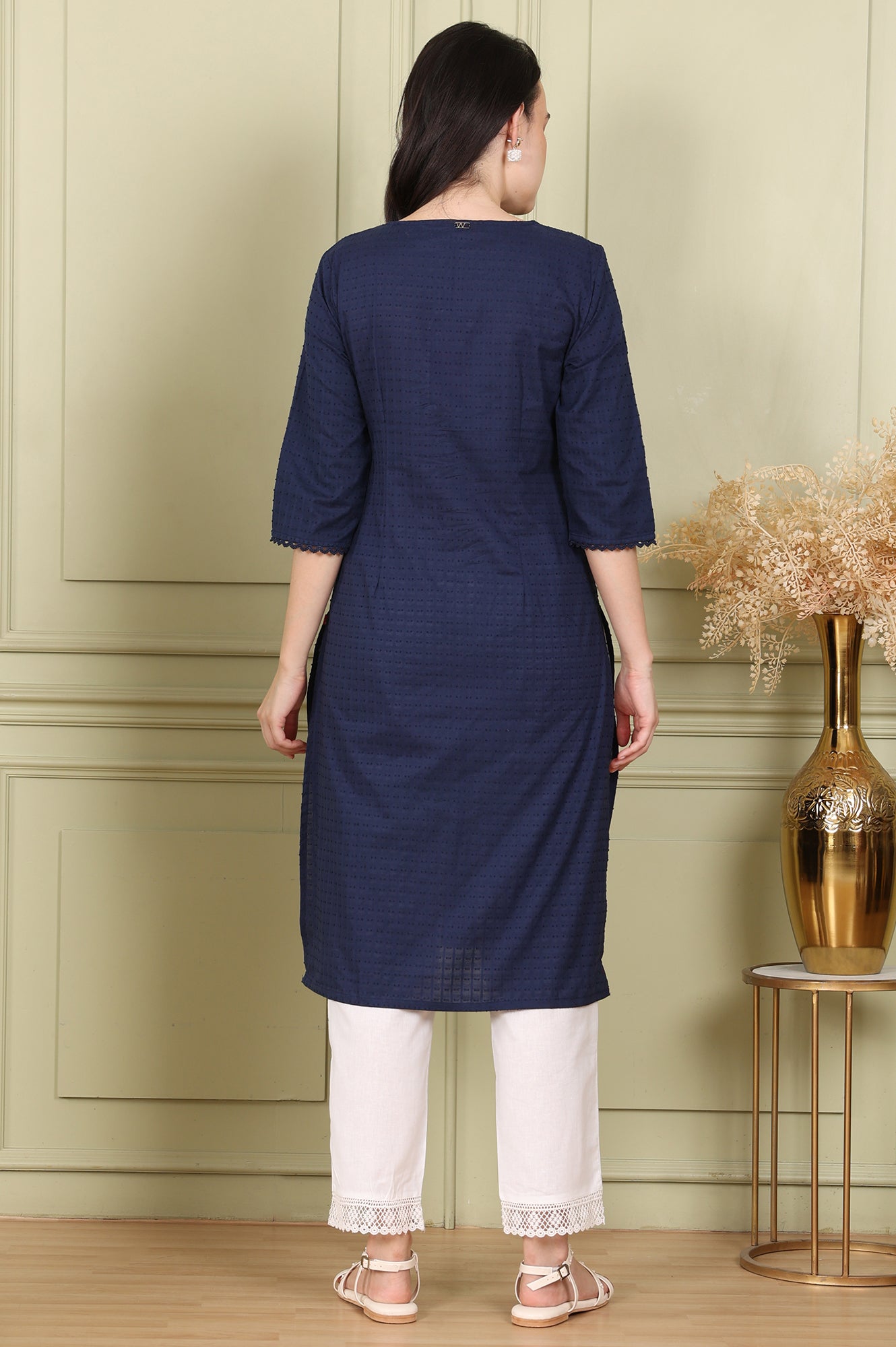 Navy Blue Textured Straight Kurta With Thread Embroidered Yoke