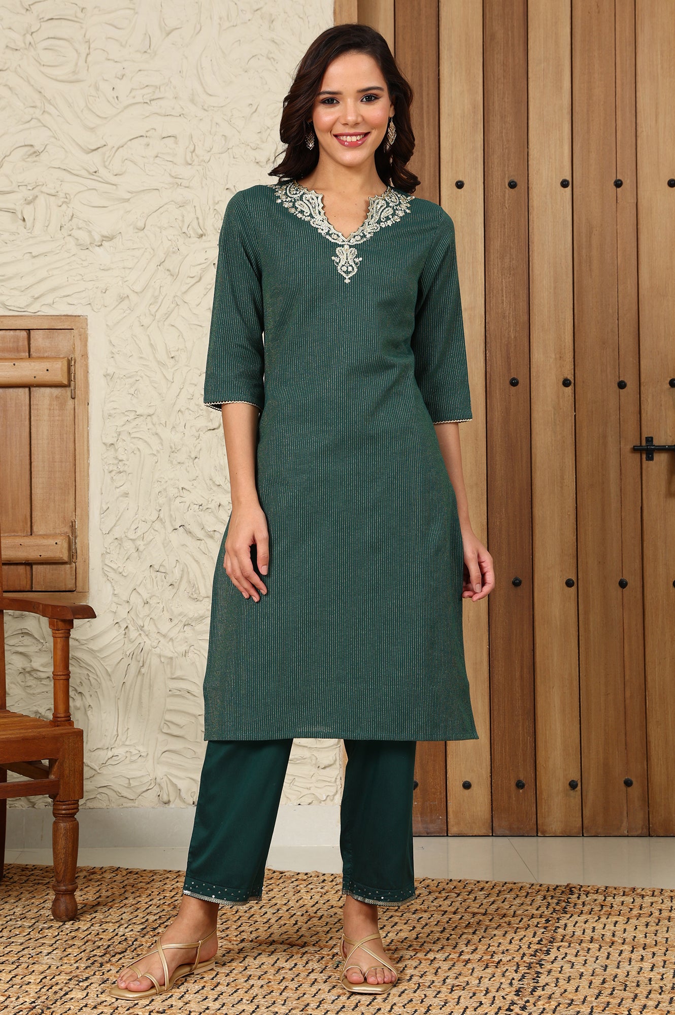 Green Yarn-Dyed Embroidered Cotton Flax Straight Kurta With Lurex Stripes - wforwoman