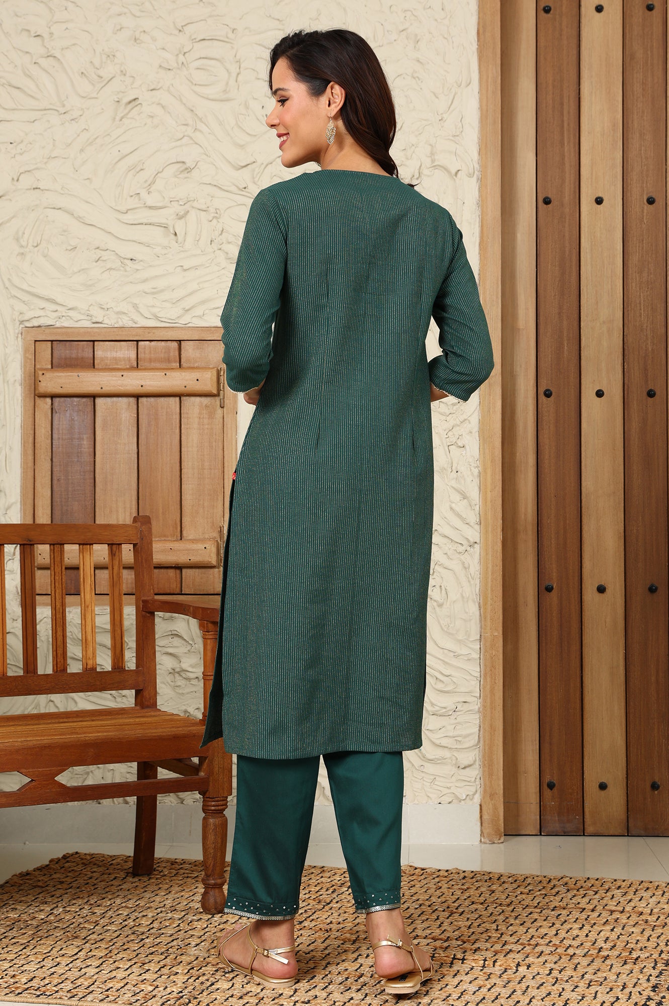 Green Yarn-Dyed Embroidered Cotton Flax Straight Kurta With Lurex Stripes - wforwoman