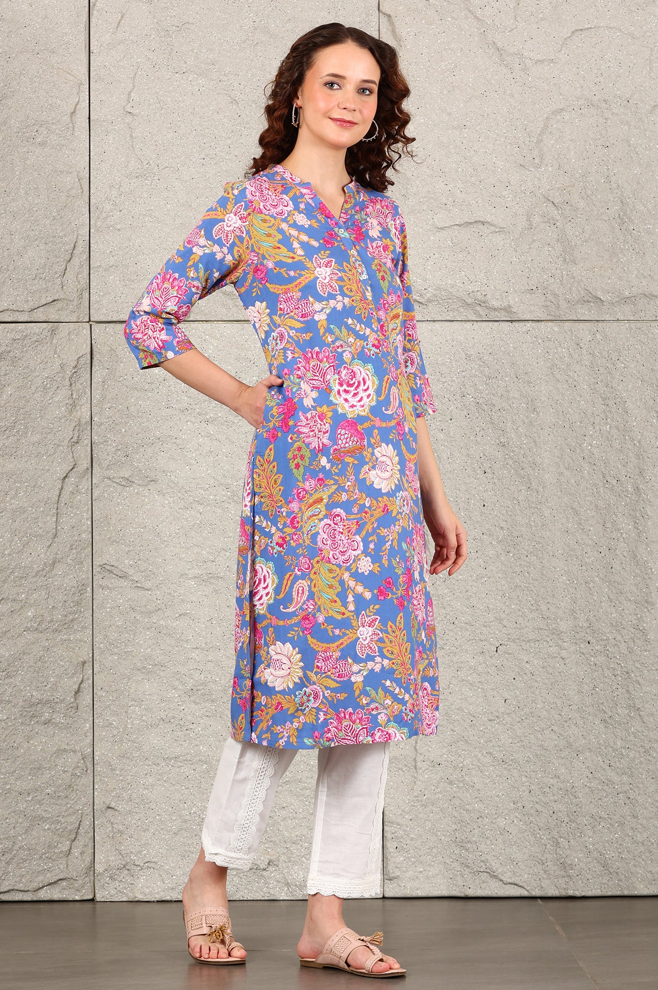 Blue Floral Printed Rayon Straight Kurta