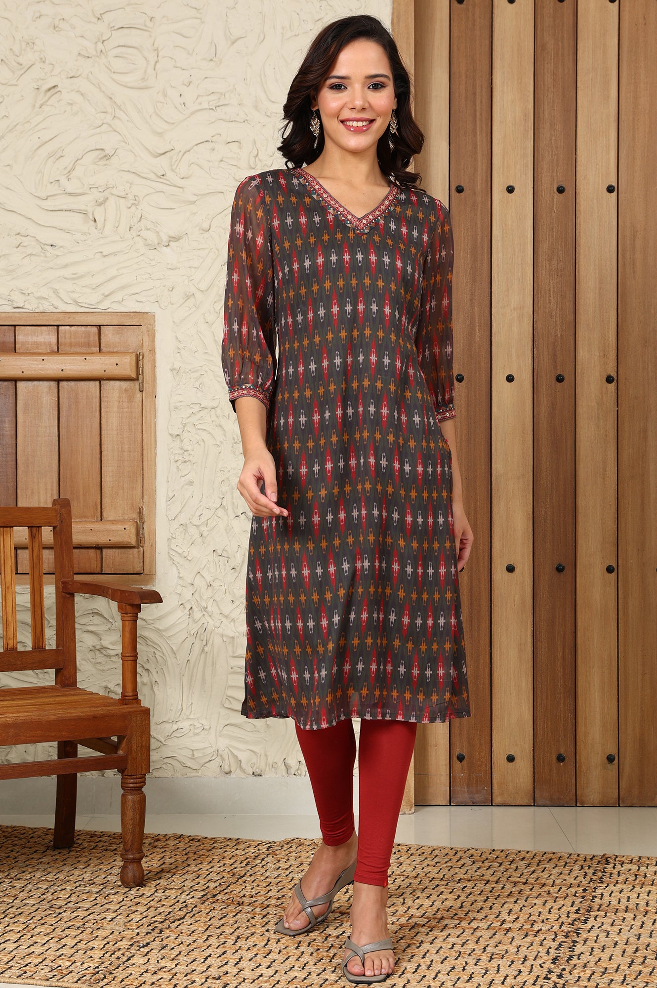 Green Geometric Printed Chiffon Straight Kurta With Sequined Neckline - wforwoman