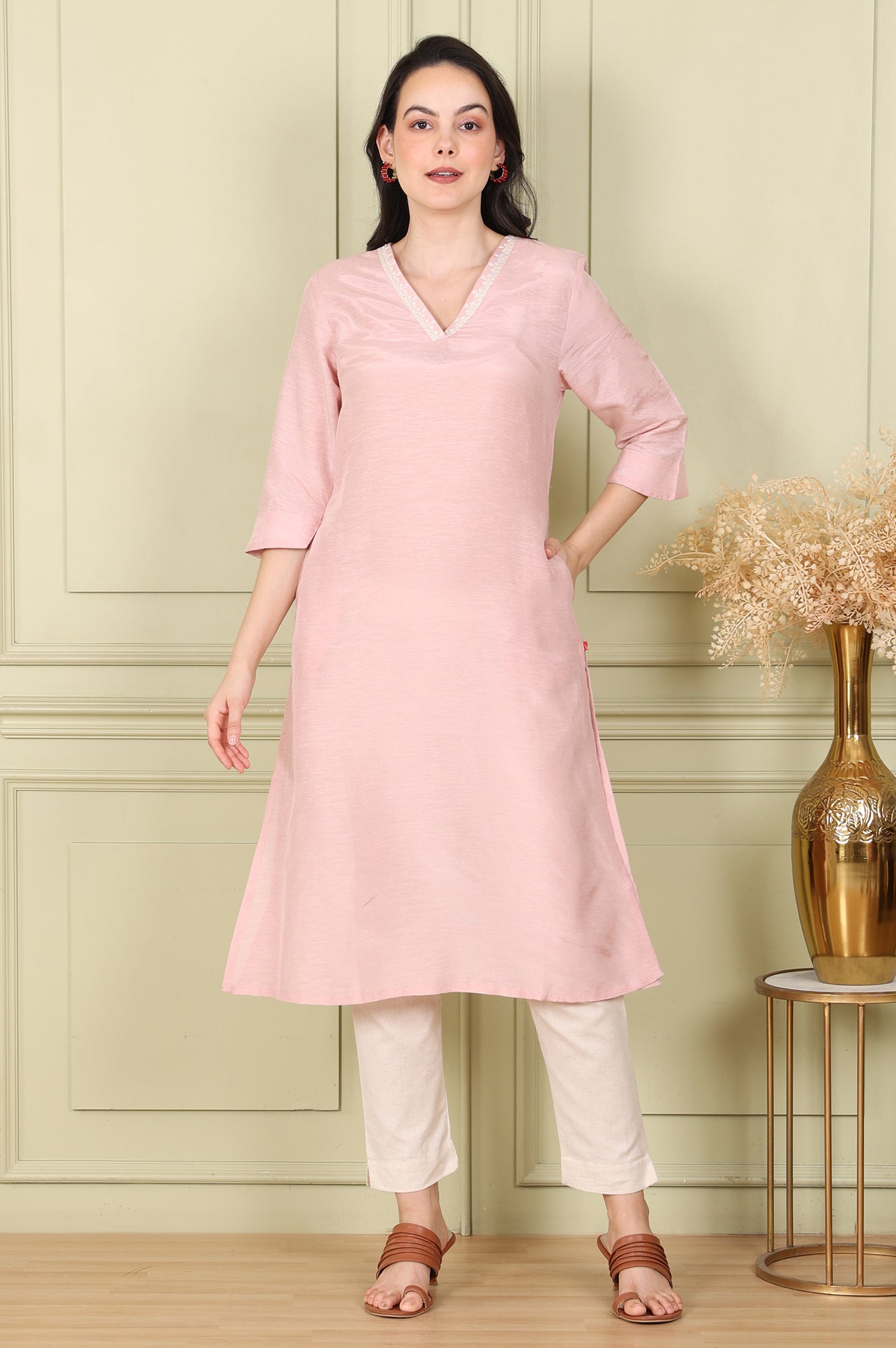 Pink Solid Snow Linen Straight Kurta With Thread Work On Neck