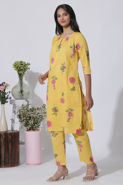 Buttercup Yellow Floral Printed A-Line Cotton Kurta And Pants Co-Ord Set - wforwoman