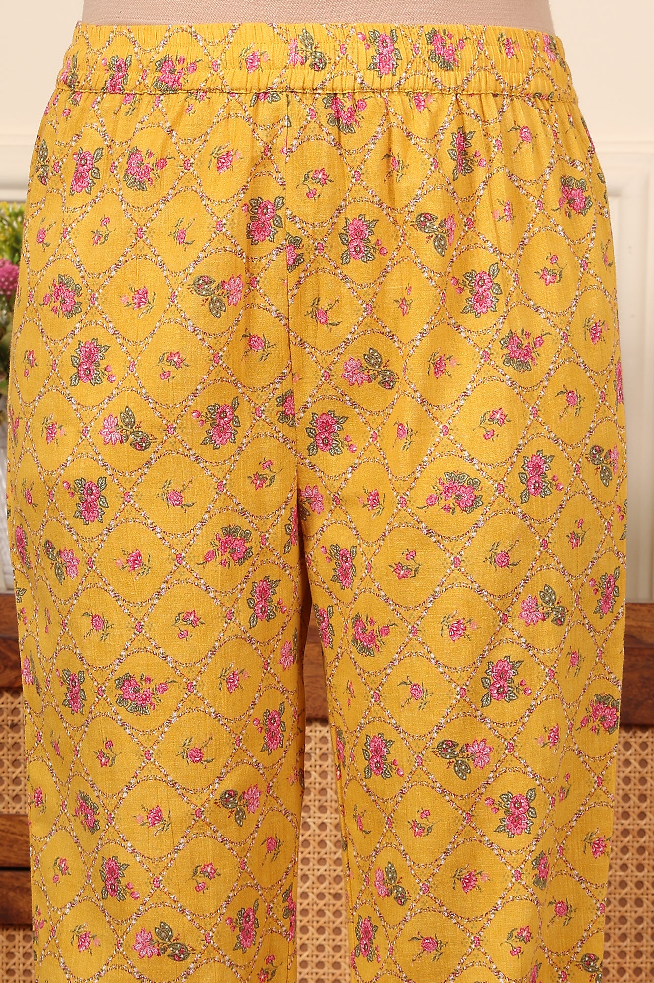 Yellow Floral Printed Pure Cotton Kurta And Pants Co-Ord Set - wforwoman