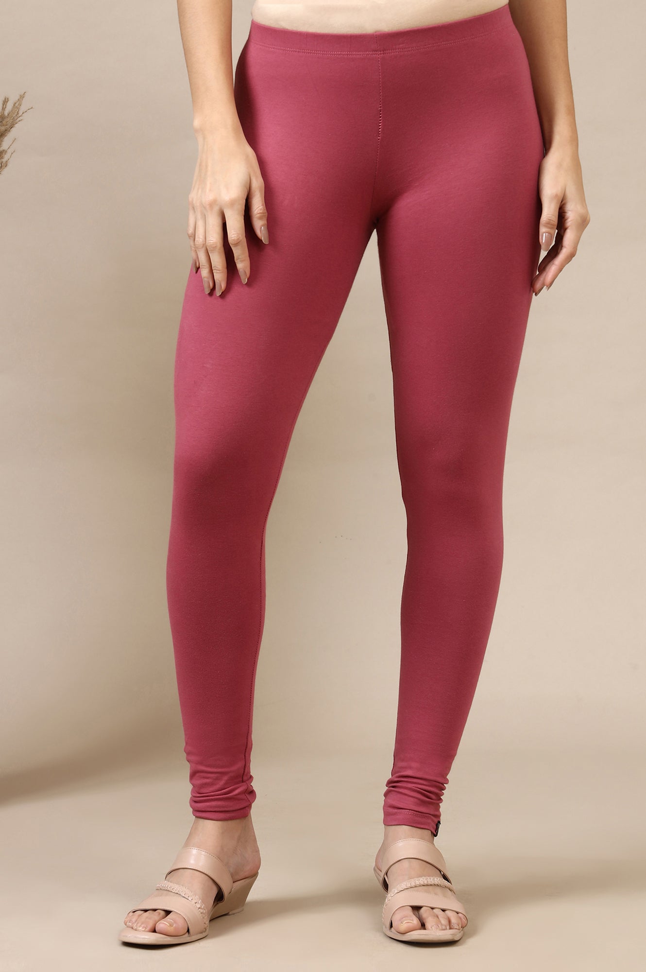 Pink Solid Skinny-fit Cotton Lycra Leggings with Slip-on Closure