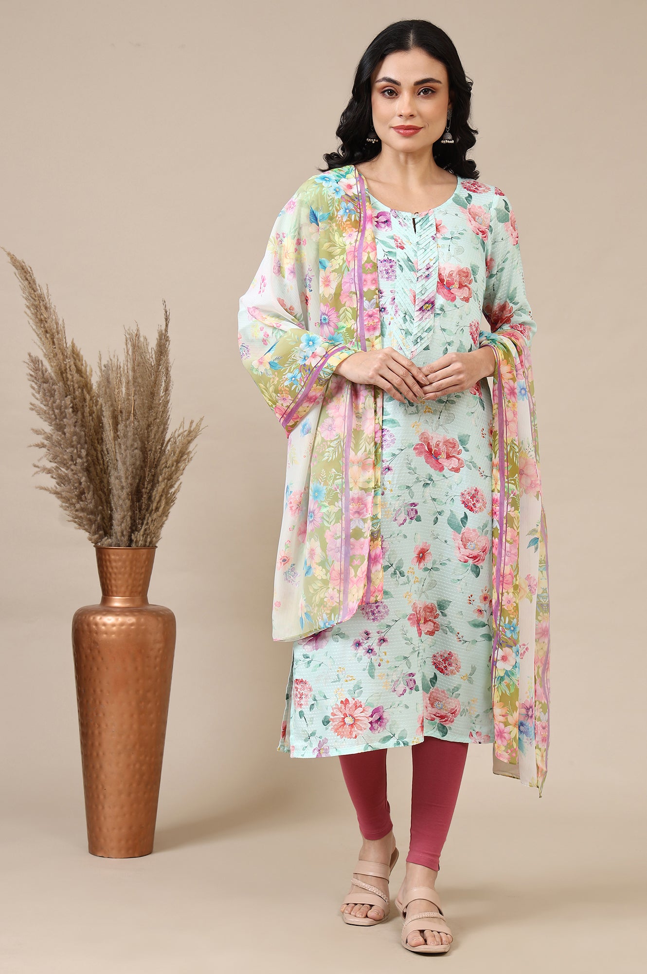 Pink Solid Skinny-fit Cotton Lycra Leggings with Slip-on Closure