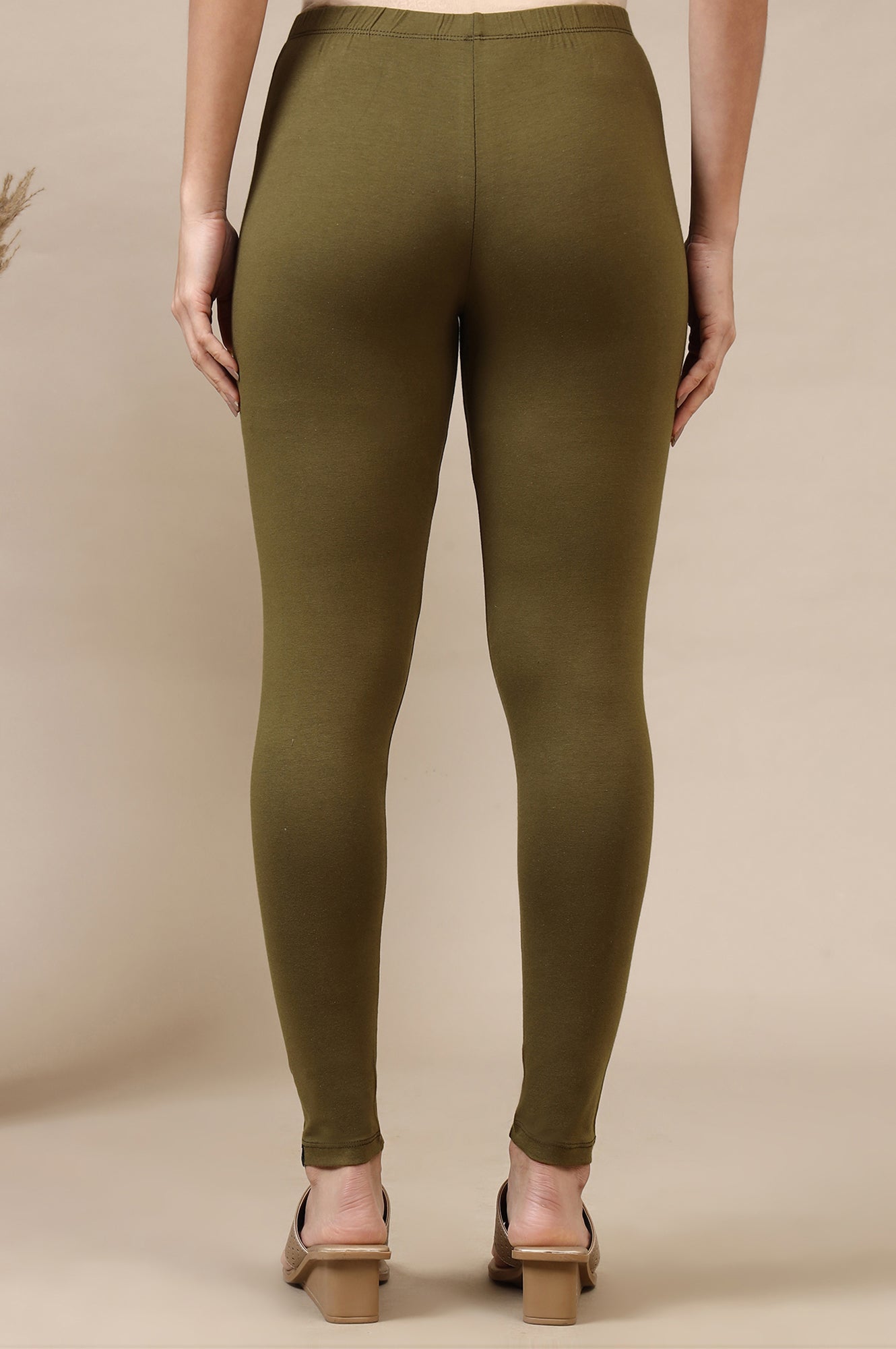 Green Solid Skinny Fit Cotton Lycra Leggings With Elasticated Waist