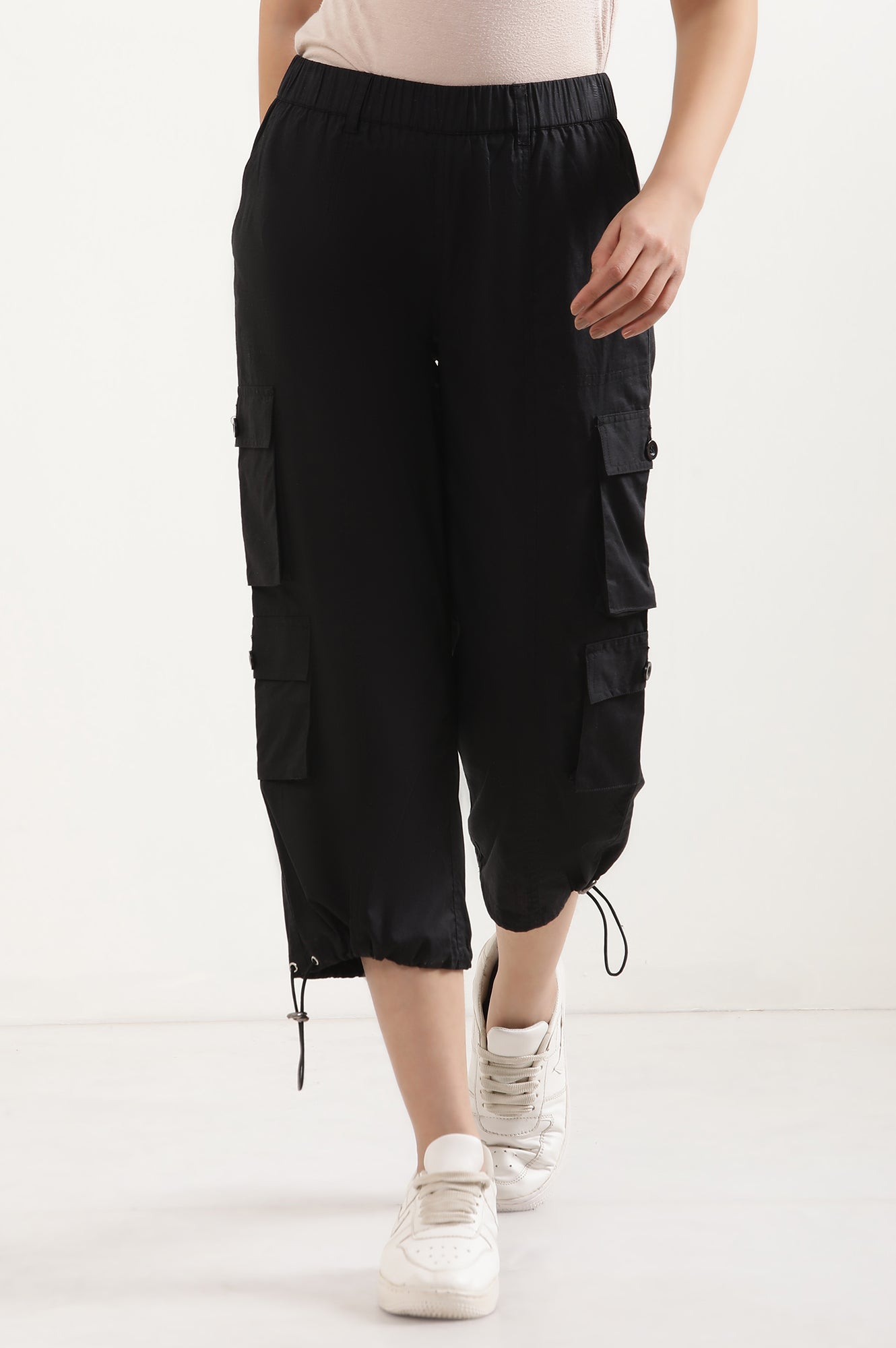 Black Eight Pockets Cropped Cargo