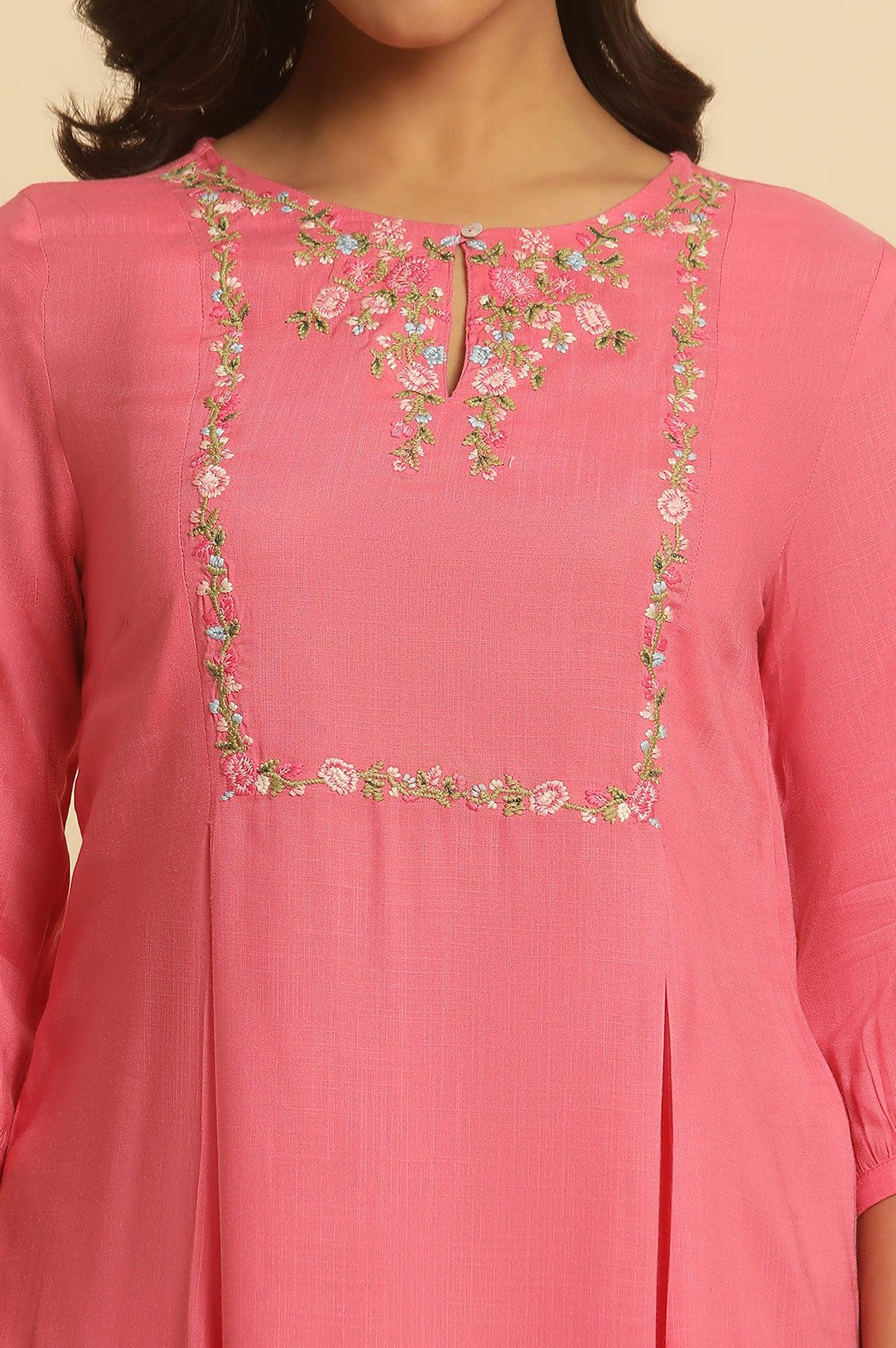 Pink A-Line Kurta With Thread Embroidery - wforwoman