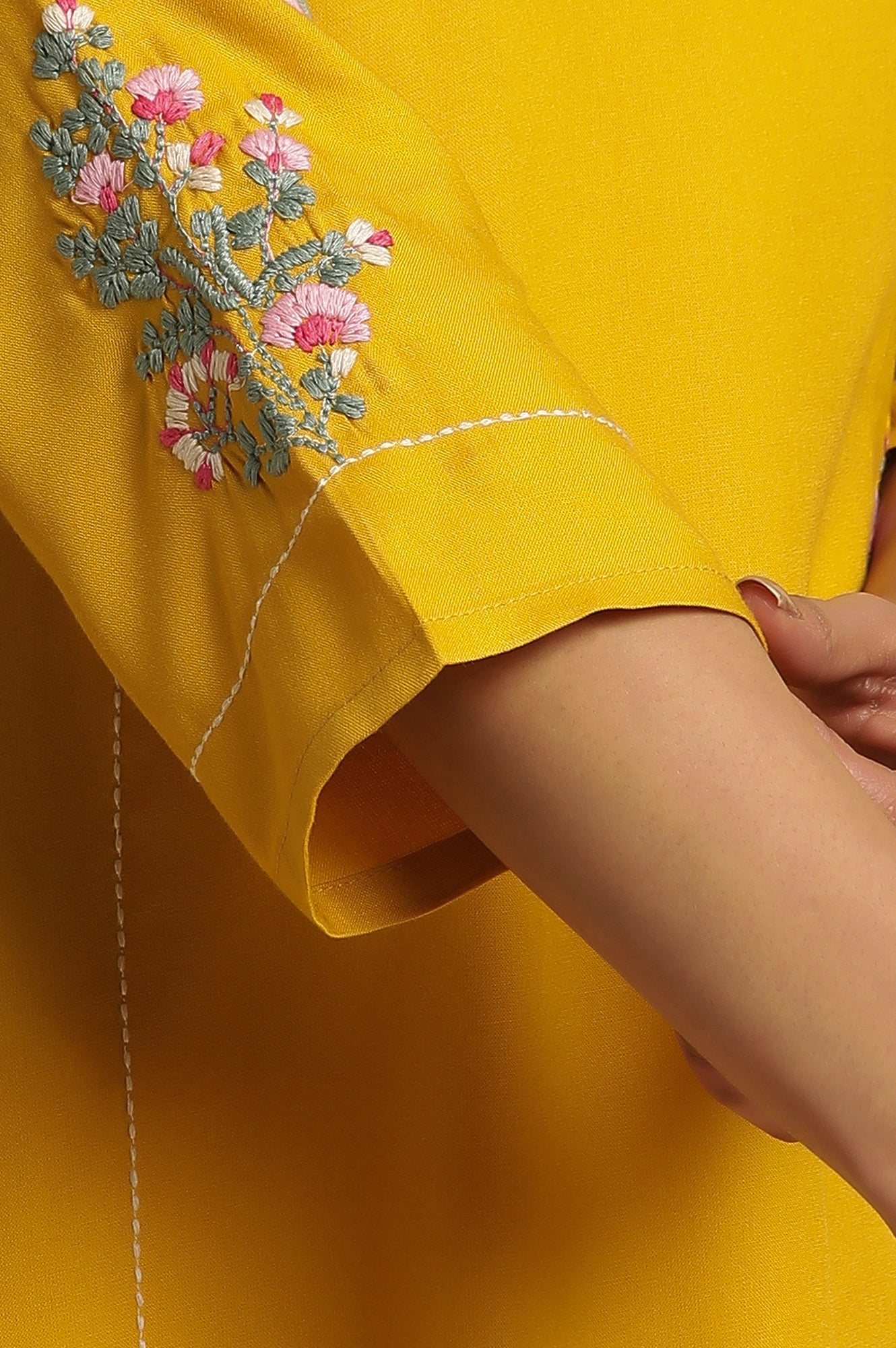 Yellow Floral Embroidered Straight Kurta