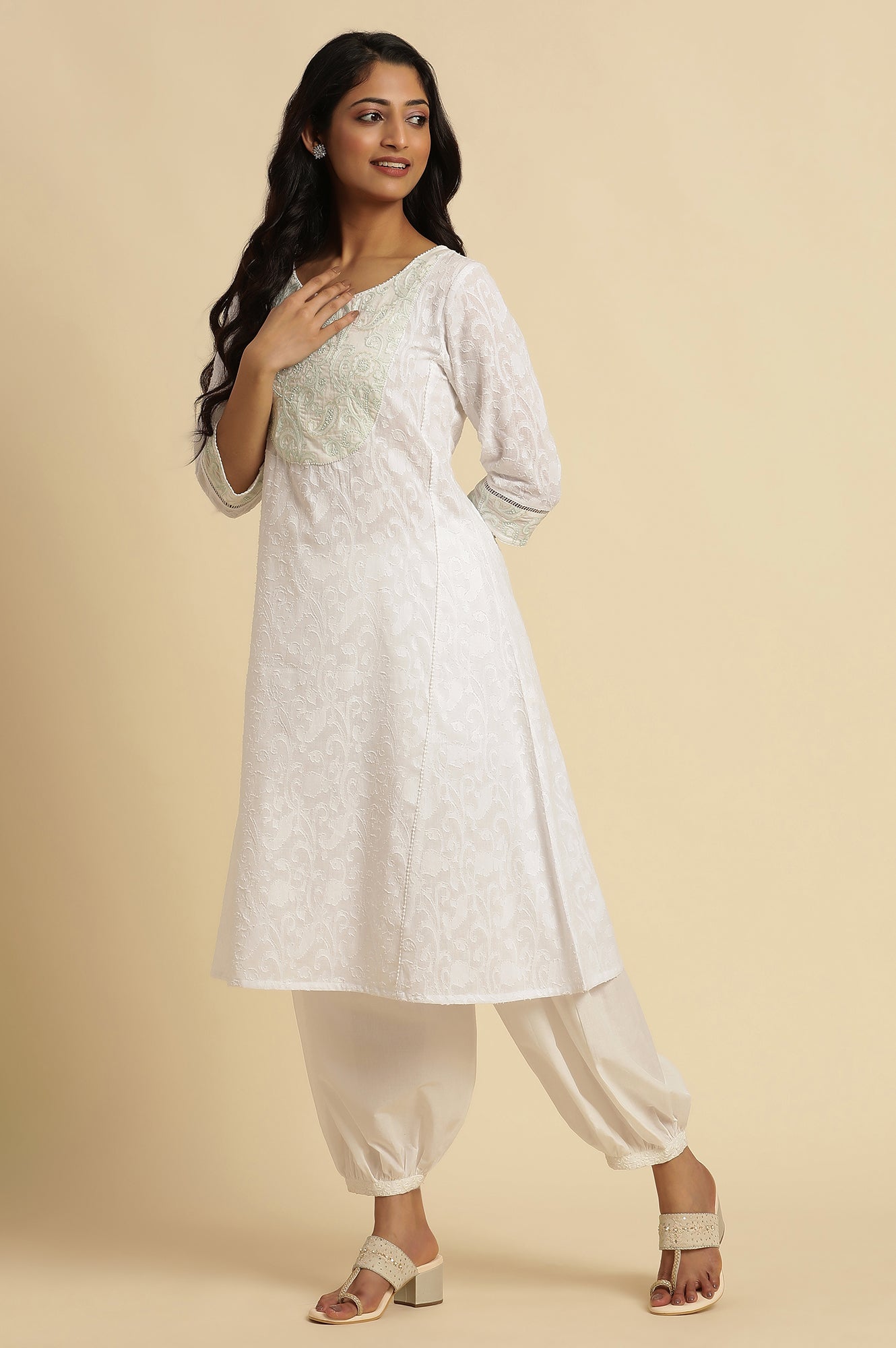 White A-Line Yarn-Dyed Kurta