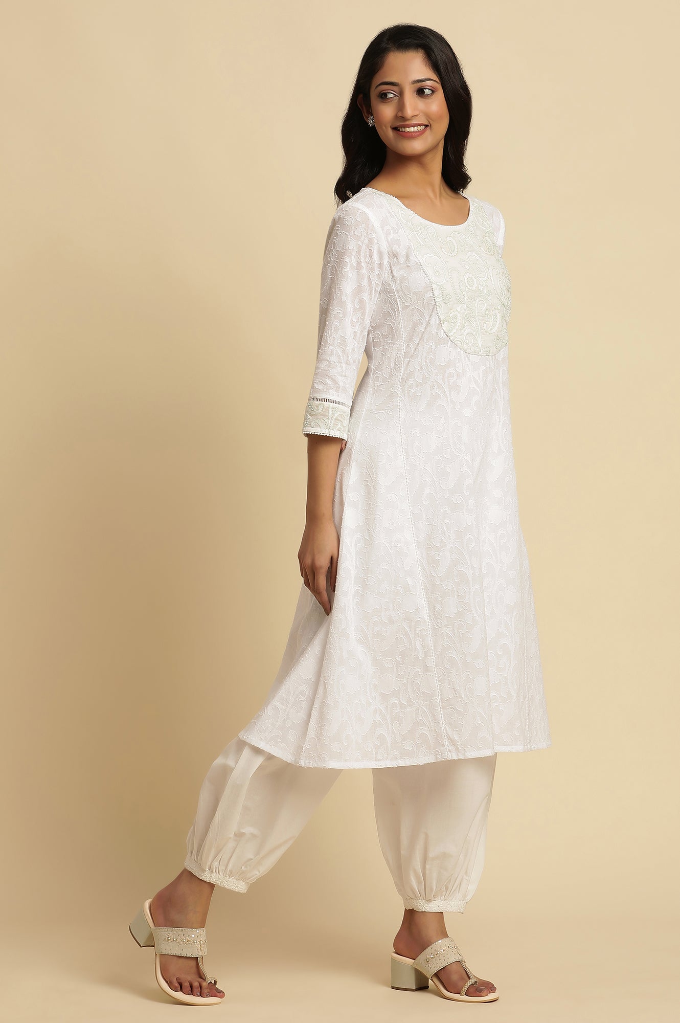 White A-Line Yarn-Dyed Kurta