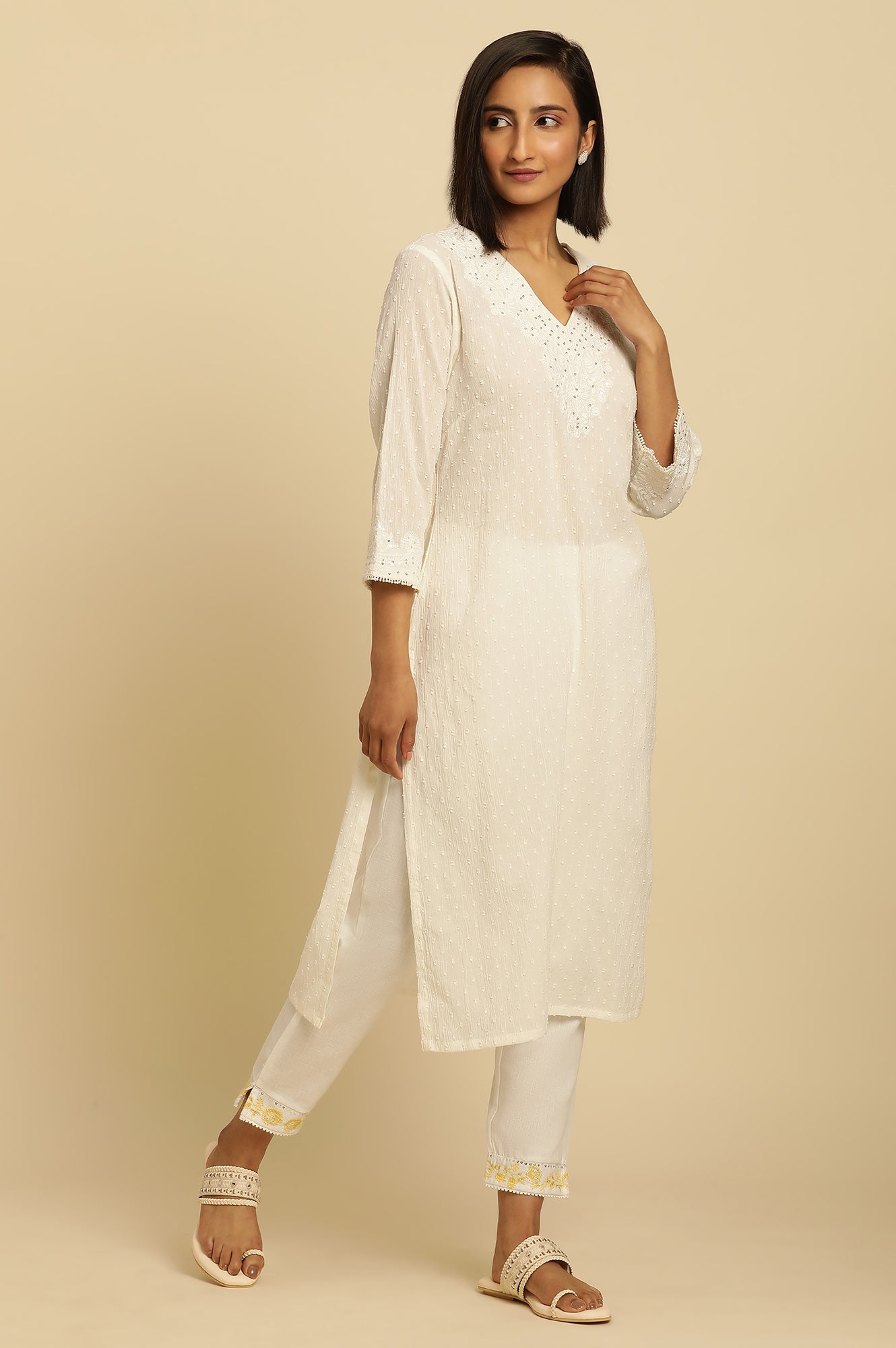 Ecru Chikankari Embroidered Kurta