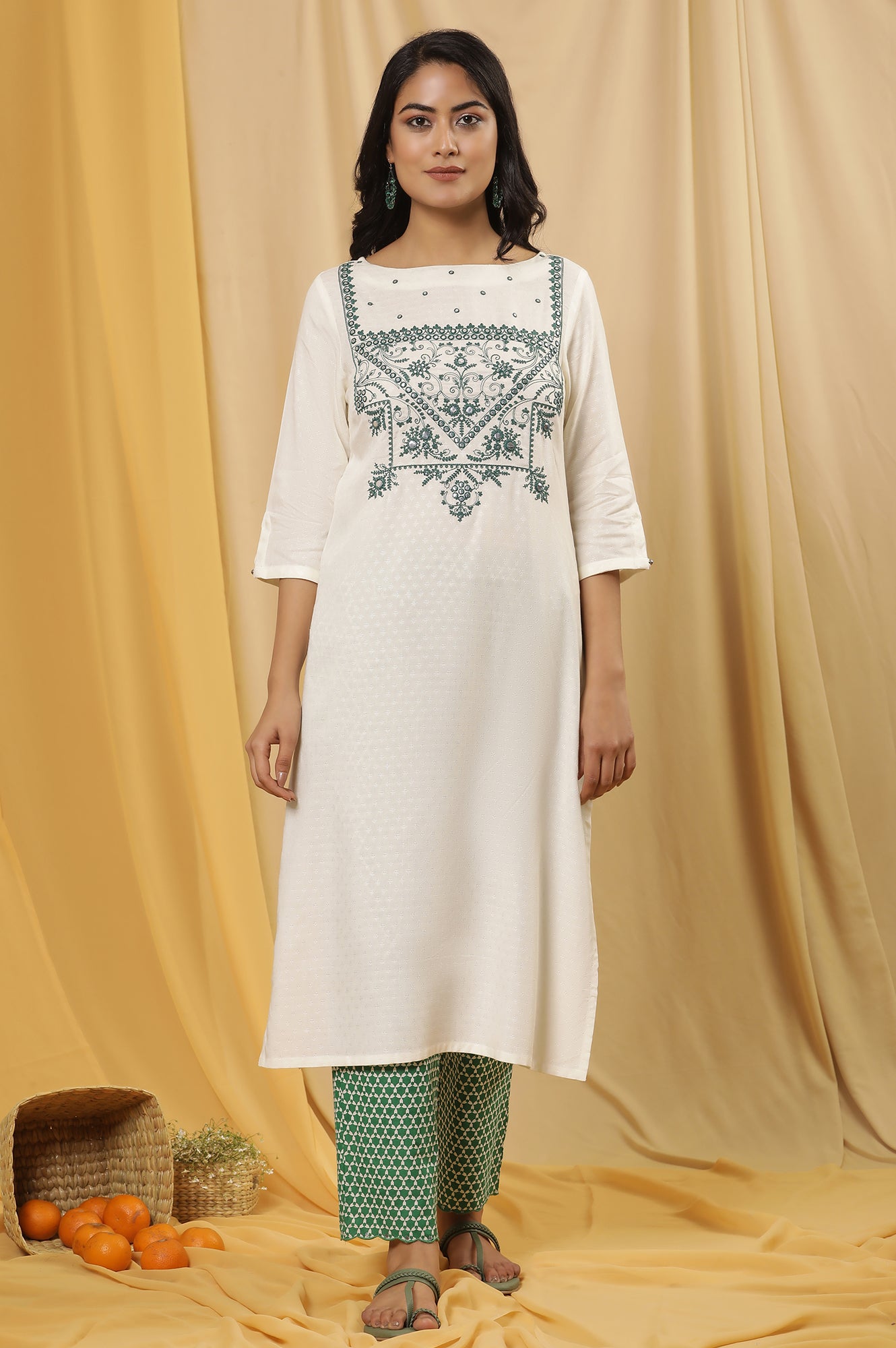 White Dori Embroidered Straight Kurta