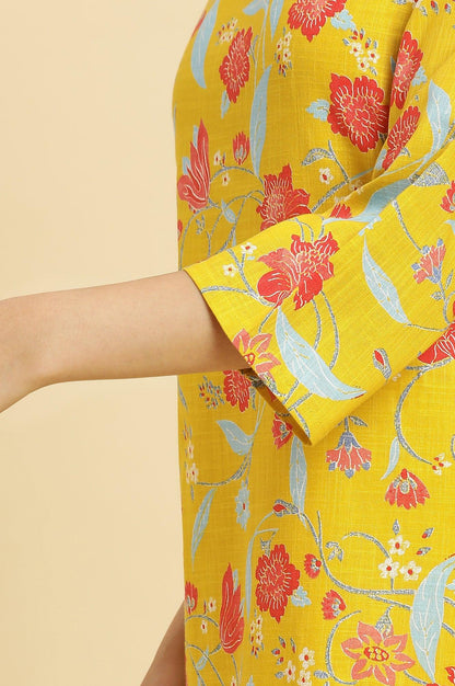 Yellow Straight Kurta With Multi-Coloured Floral Print - wforwoman