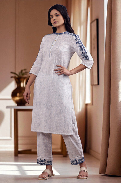 White Cotton Stripe Printed Kurta With Thread Embroidery