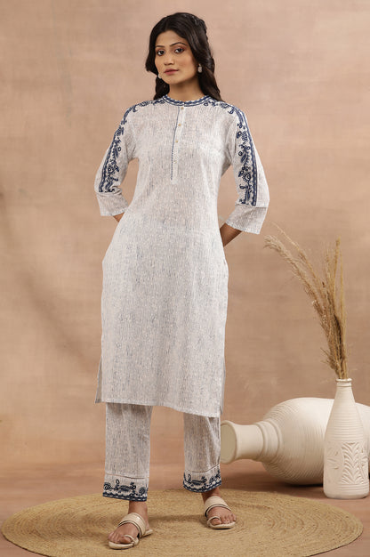 White Cotton Stripe Printed Kurta With Thread Embroidery