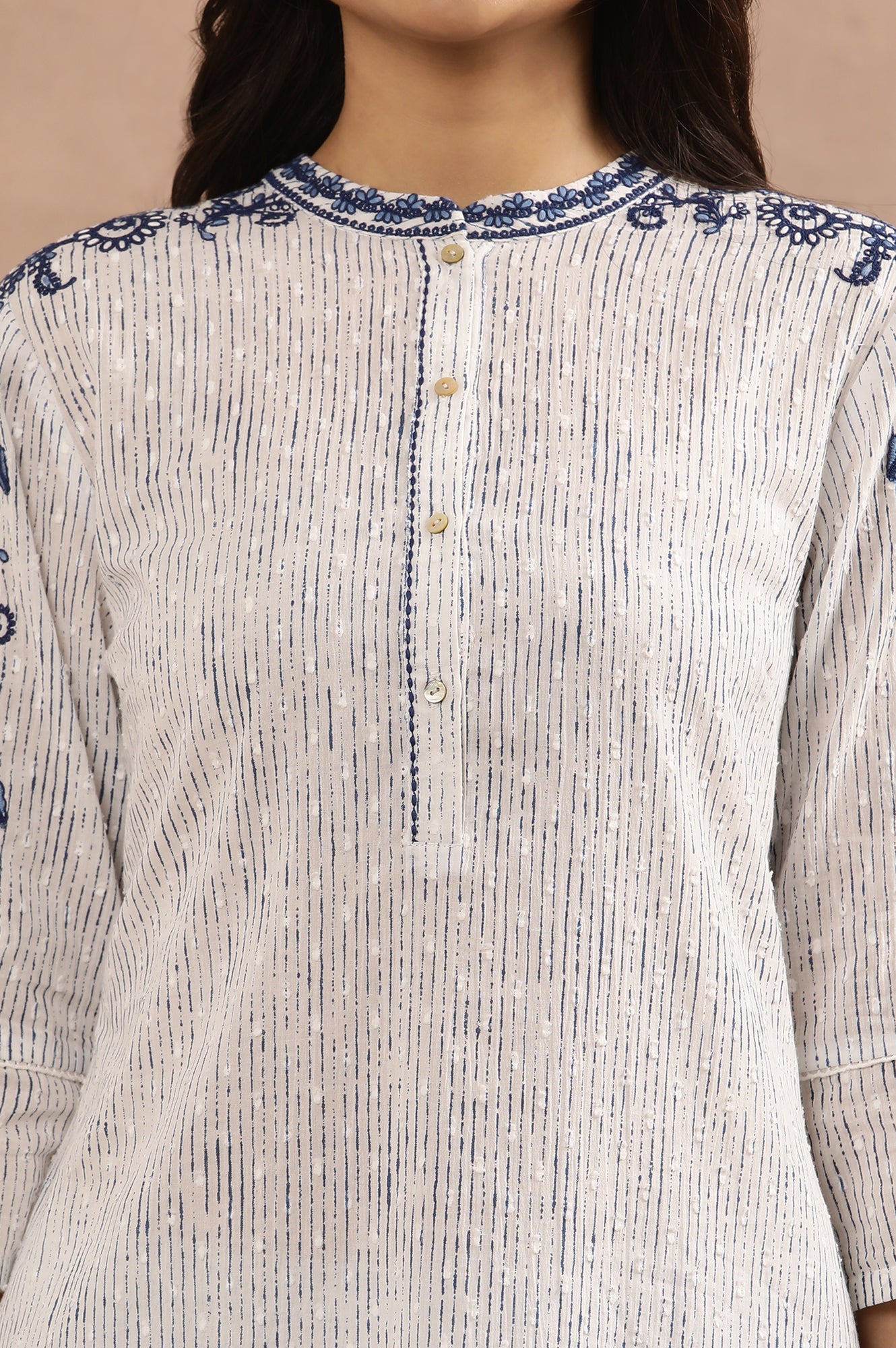White Cotton Stripe Printed Kurta with Thread Embroidery