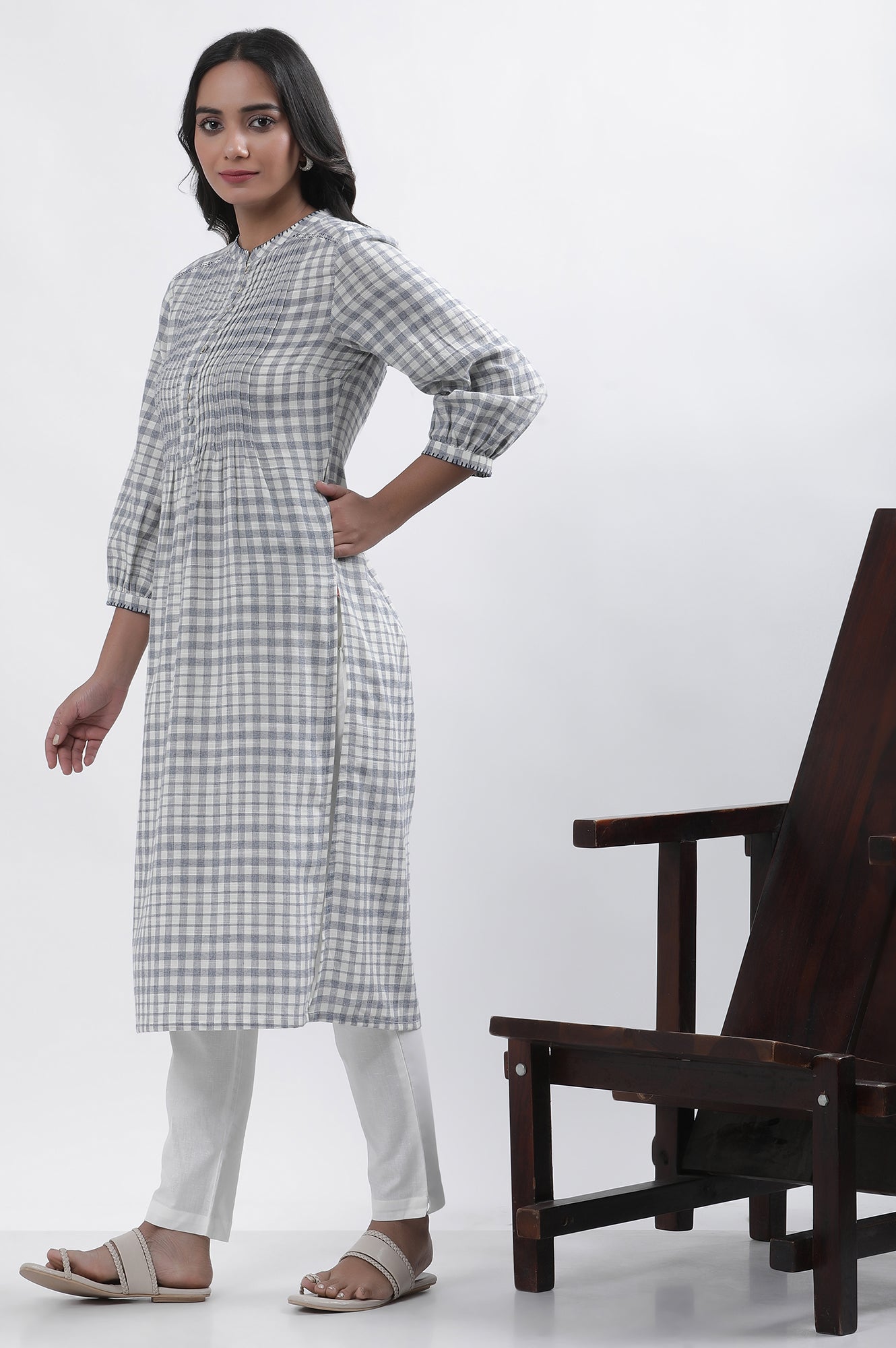 White And Blue Checker Cotton Blend Kurta