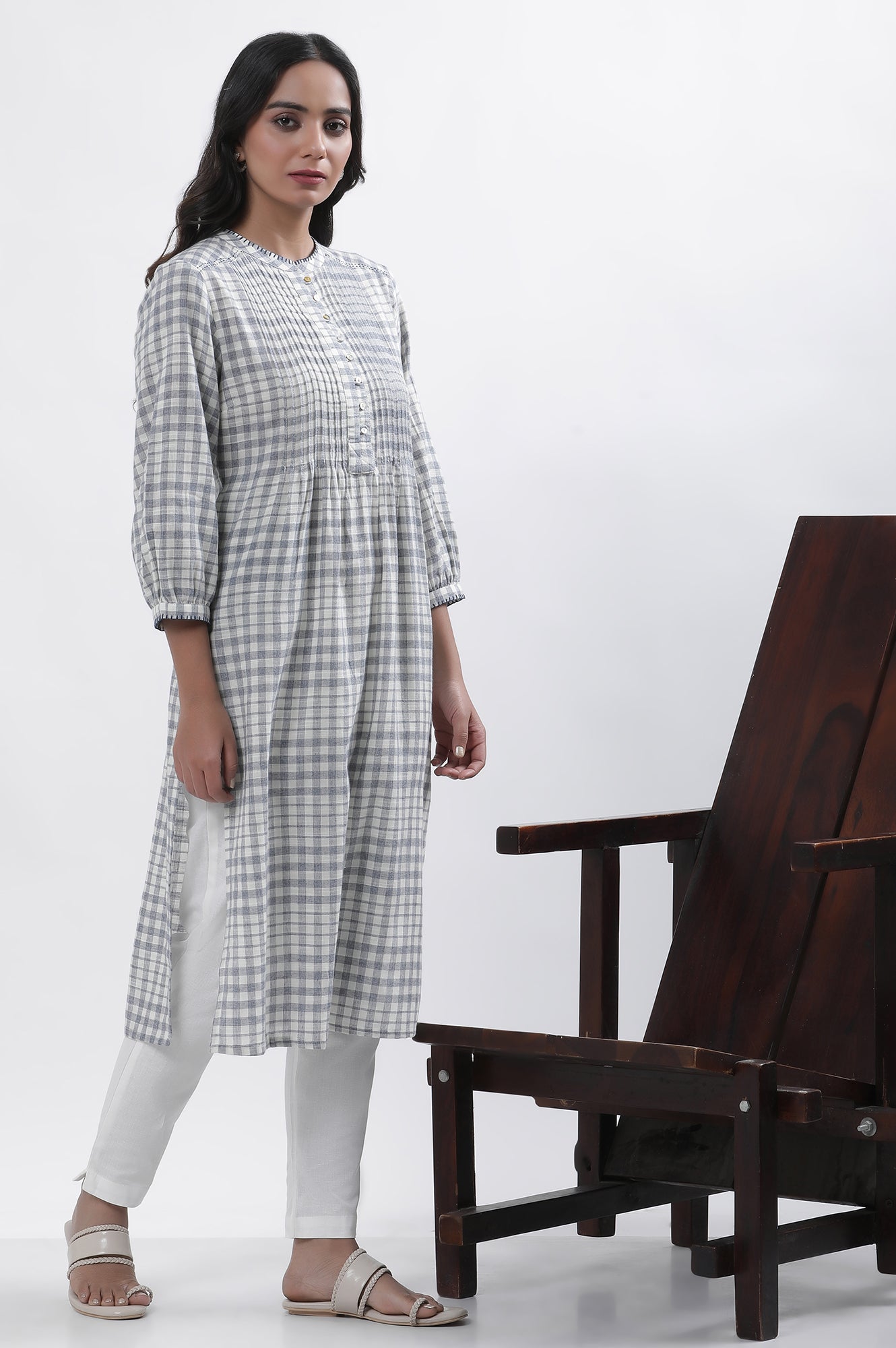 White And Blue Checker Cotton Blend Kurta