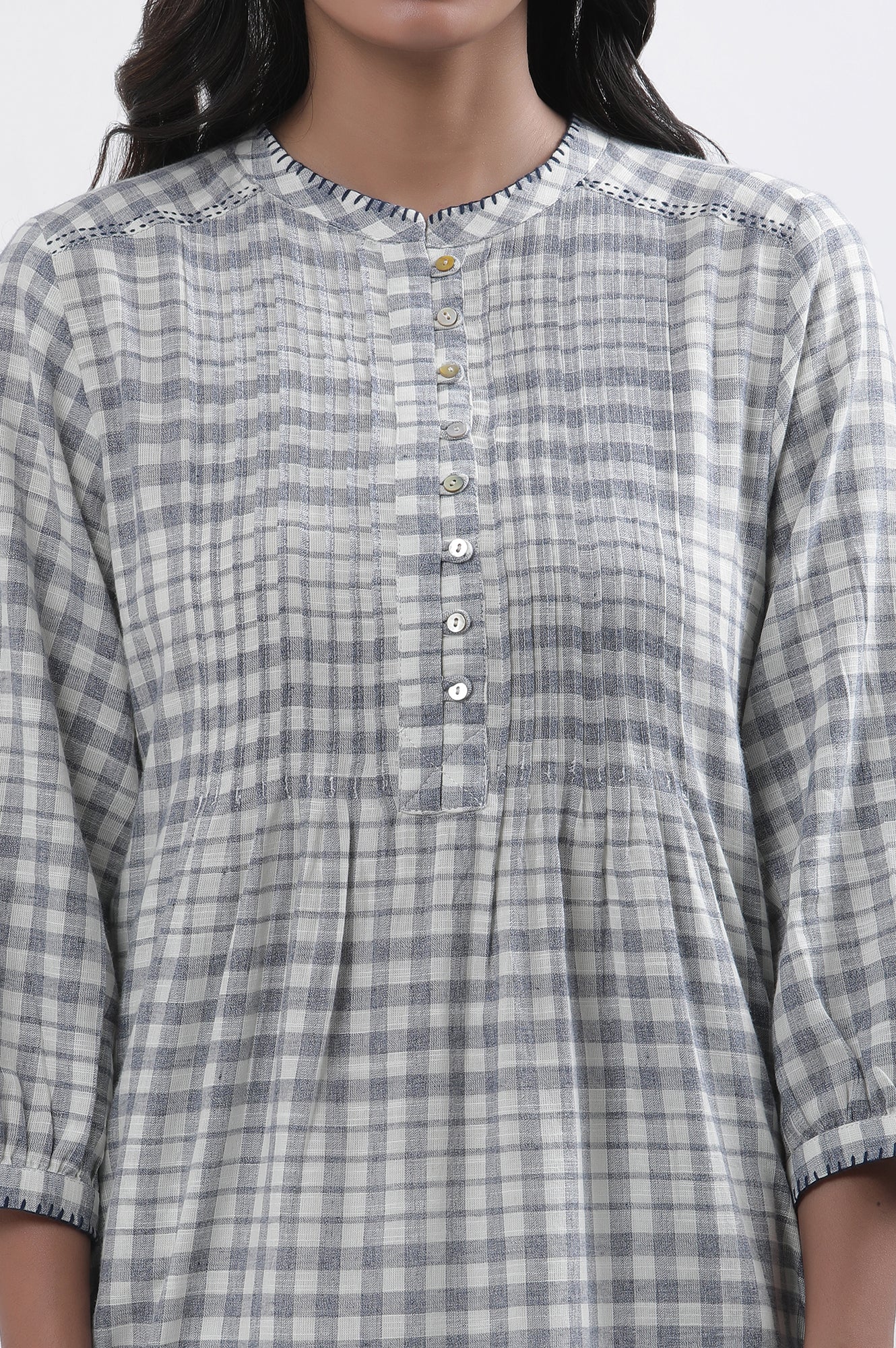 White And Blue Checker Cotton Blend Kurta