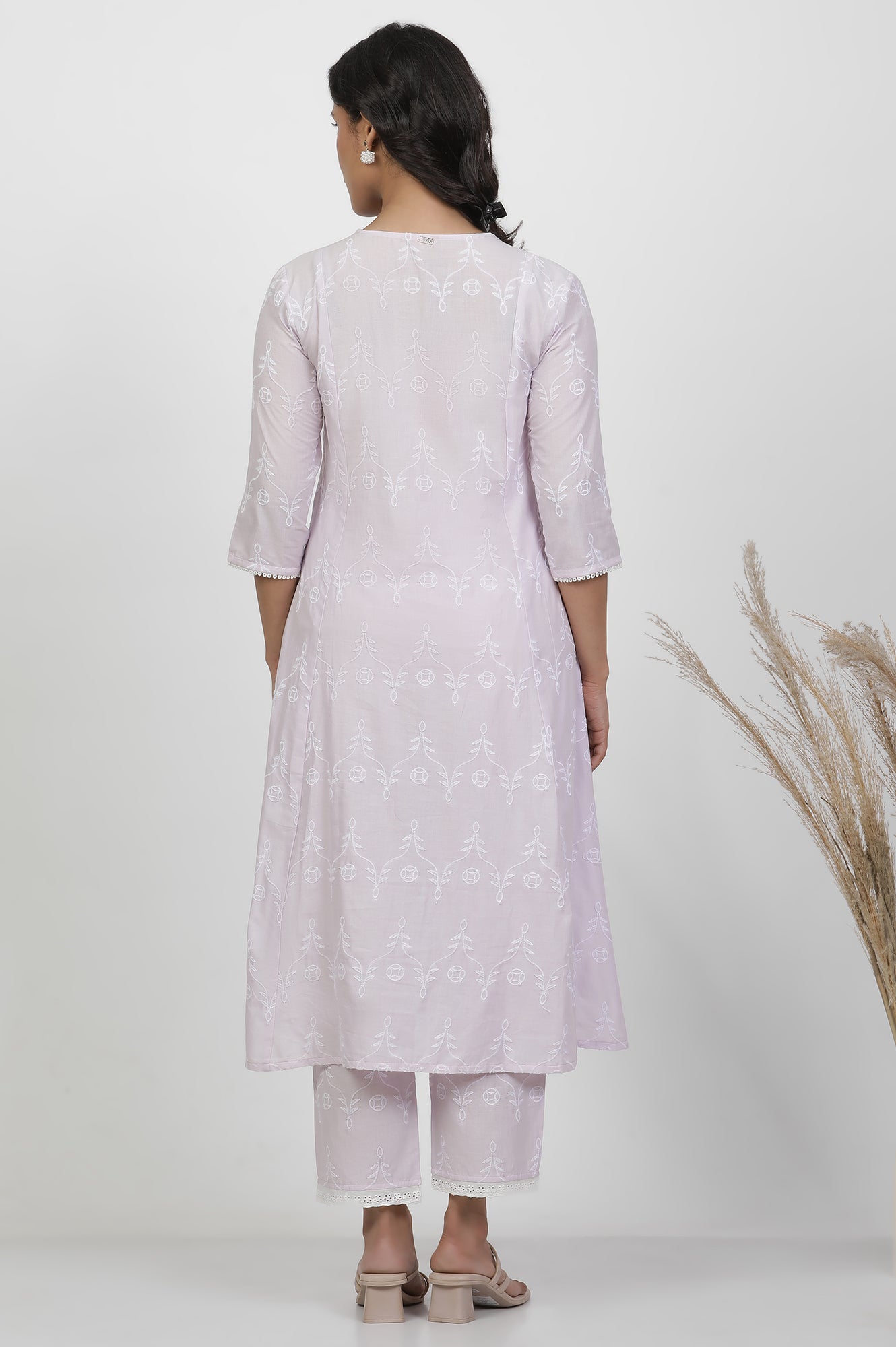 Lilac Schiffli Flared Kurta