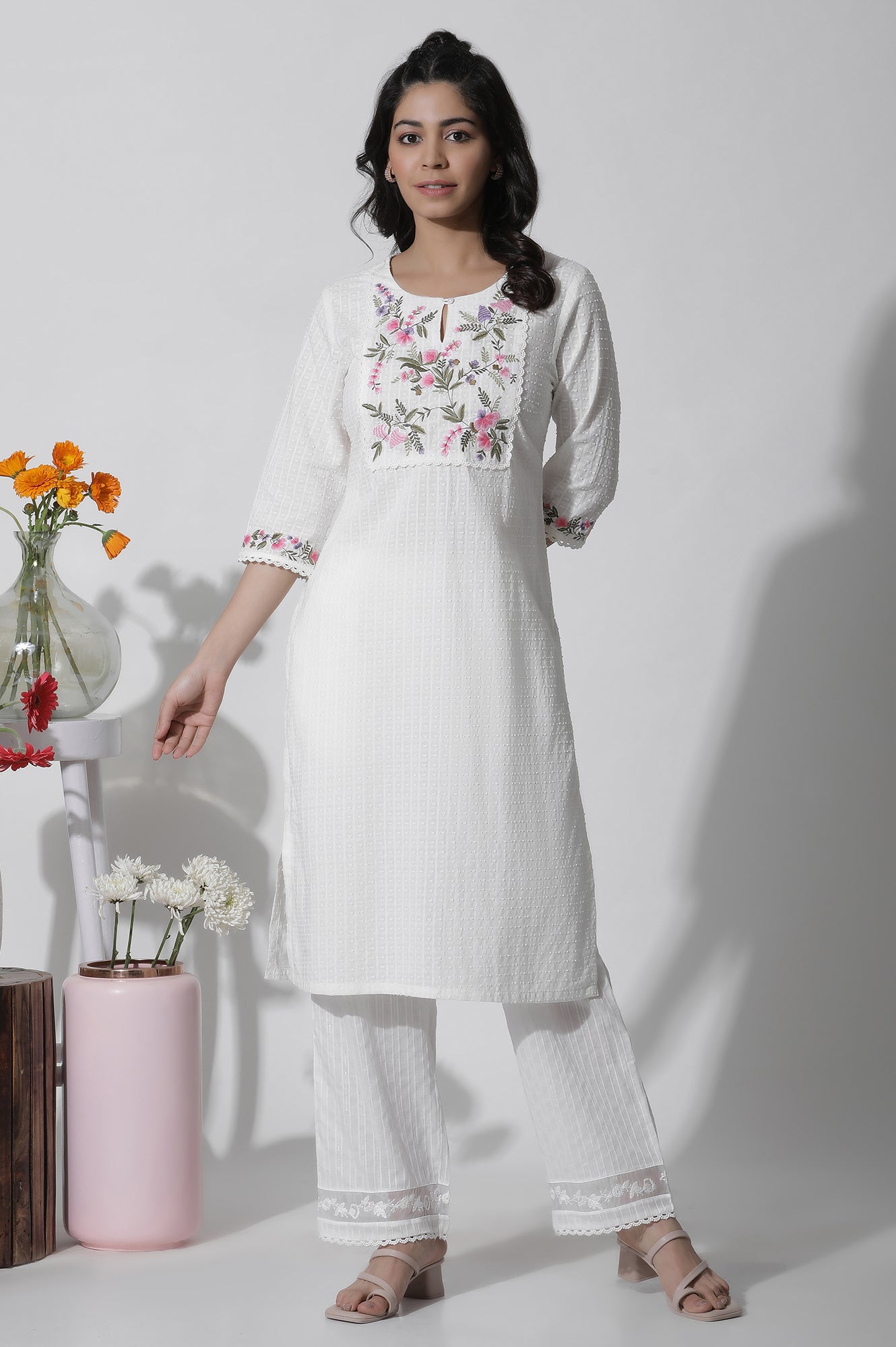Bimba Dames nobel anarkali kurta wit netto long bruid maxi formele partij Indiase gewoonte jurk kurti, wit, 38 Bimba Dames nobel anarkali kurta wit netto long bruid maxi formele partij Indiase gewoonte jurk kurti, wit, 38
