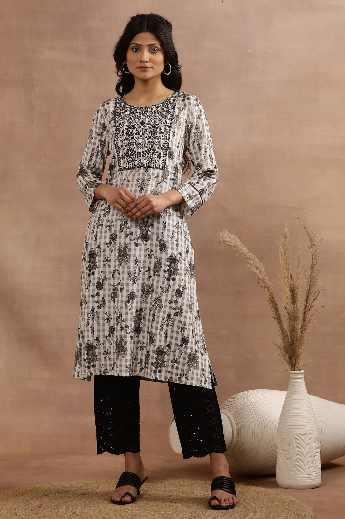 White And Grey Floral Printed Kurta With Thread Embroidery