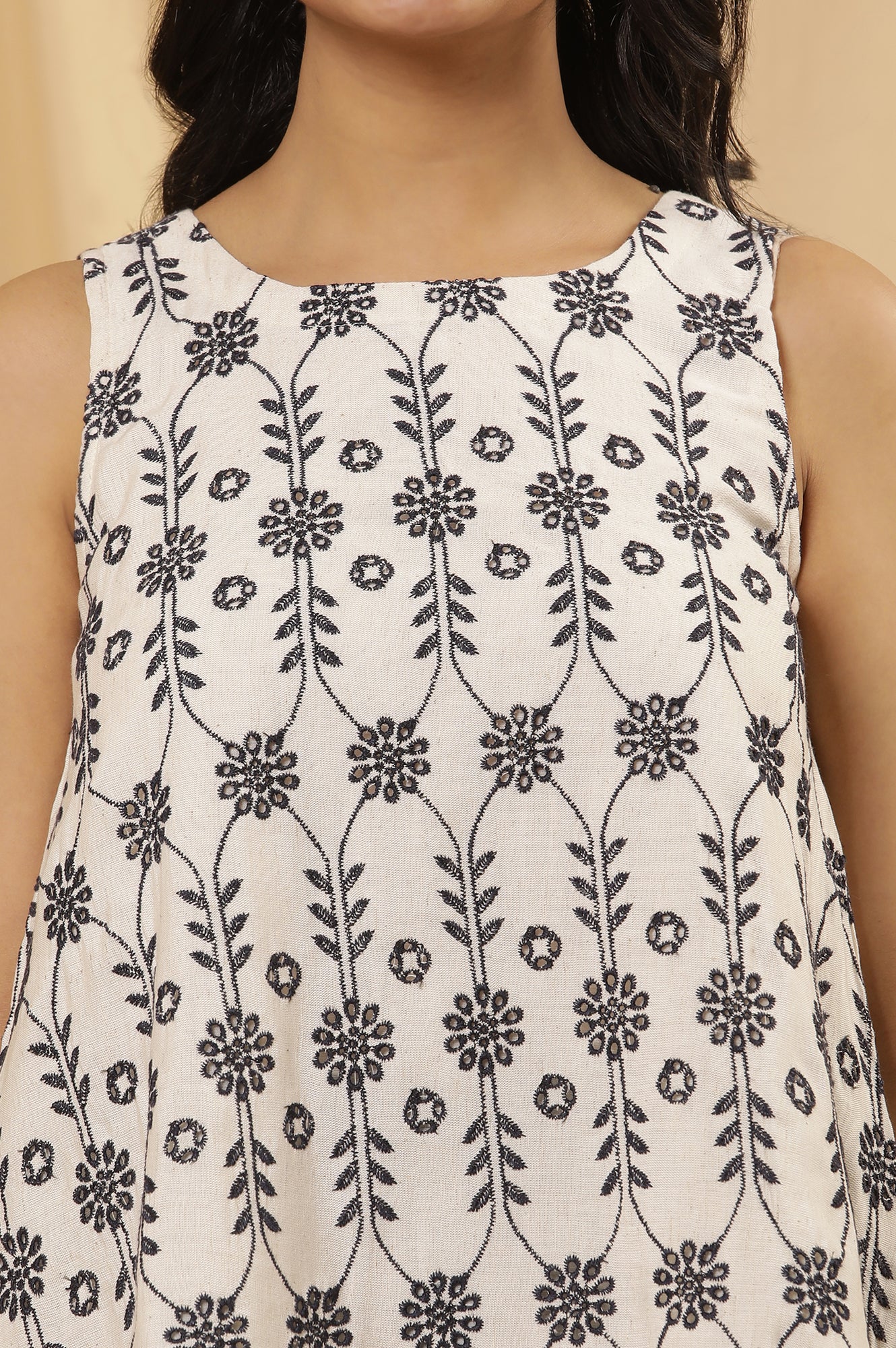 White Sleeveless Floral Embroidered Top