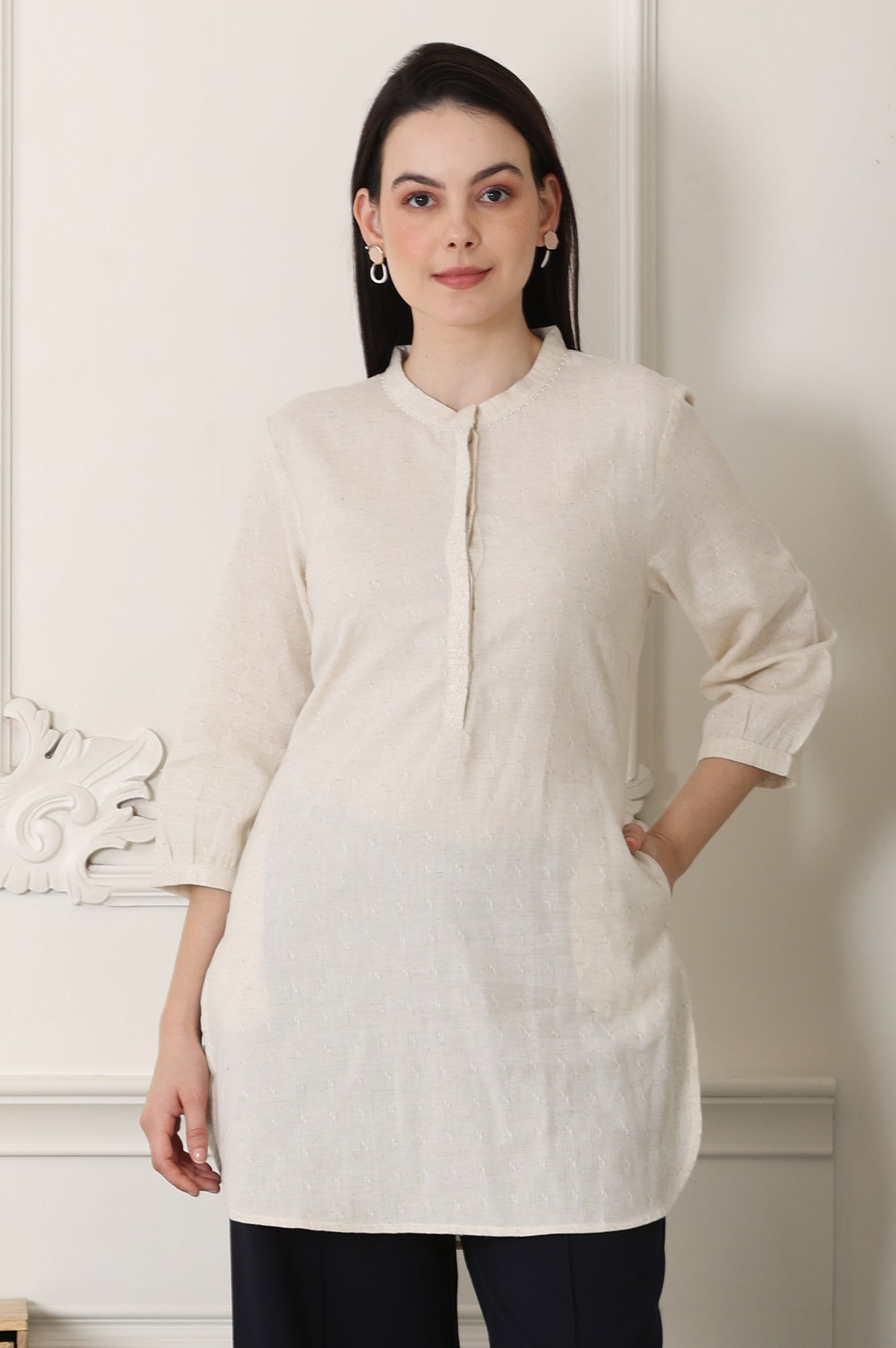 White Solid Textured Cotton Flax Mandarin Collar Tunic